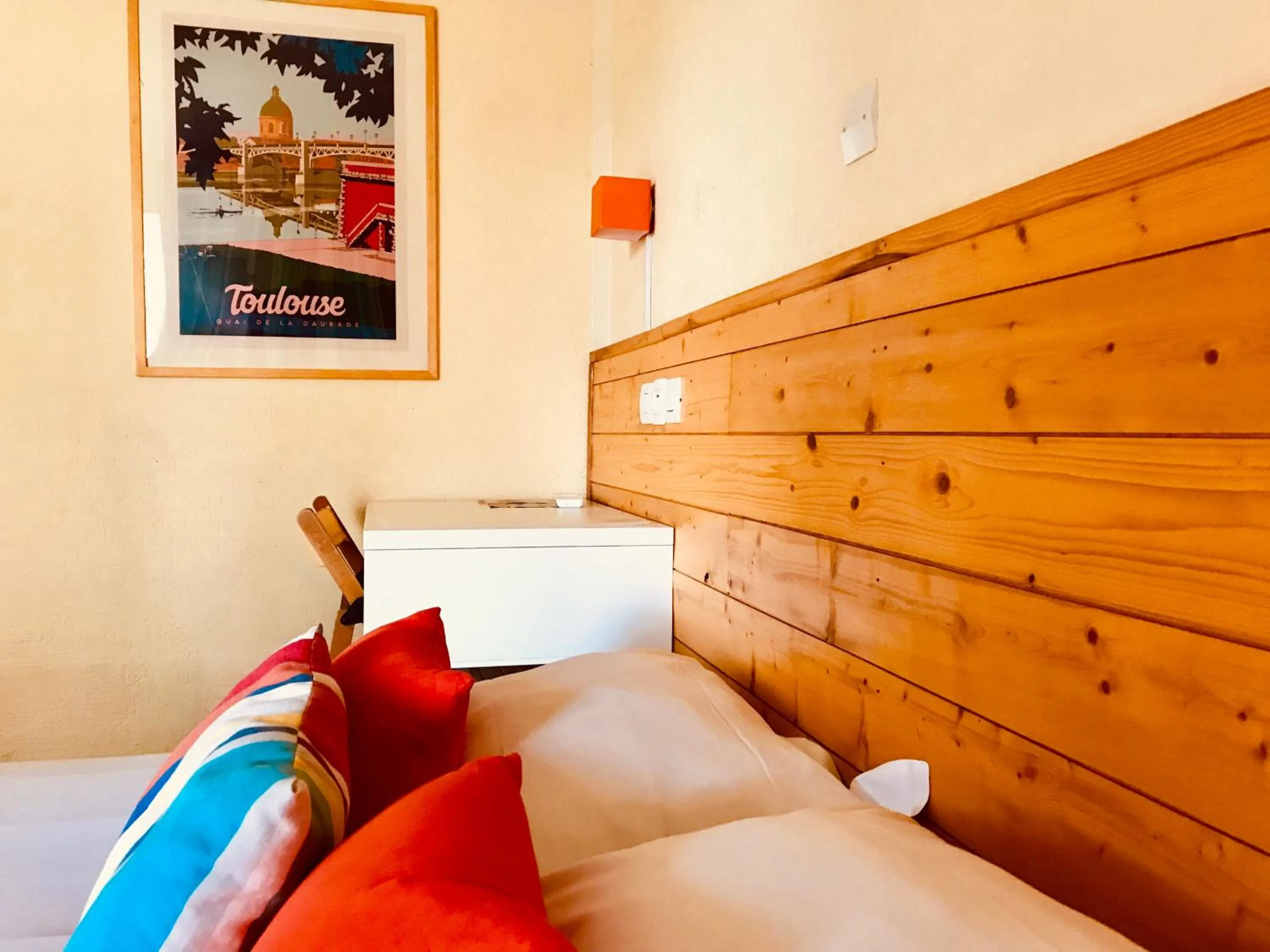 Photo of the whole room, Bed in Résidence Thibaud