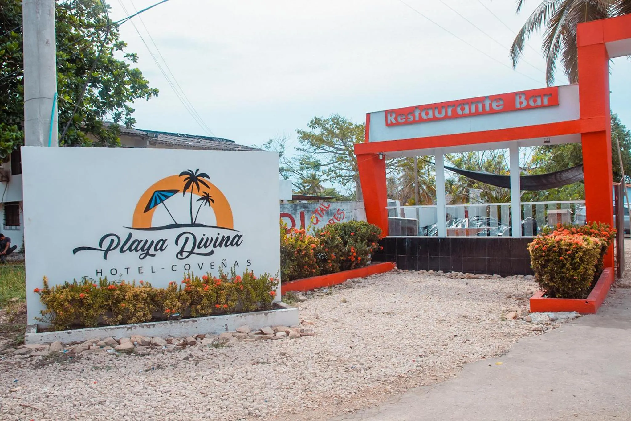 Property building in Hotel Playa Divina