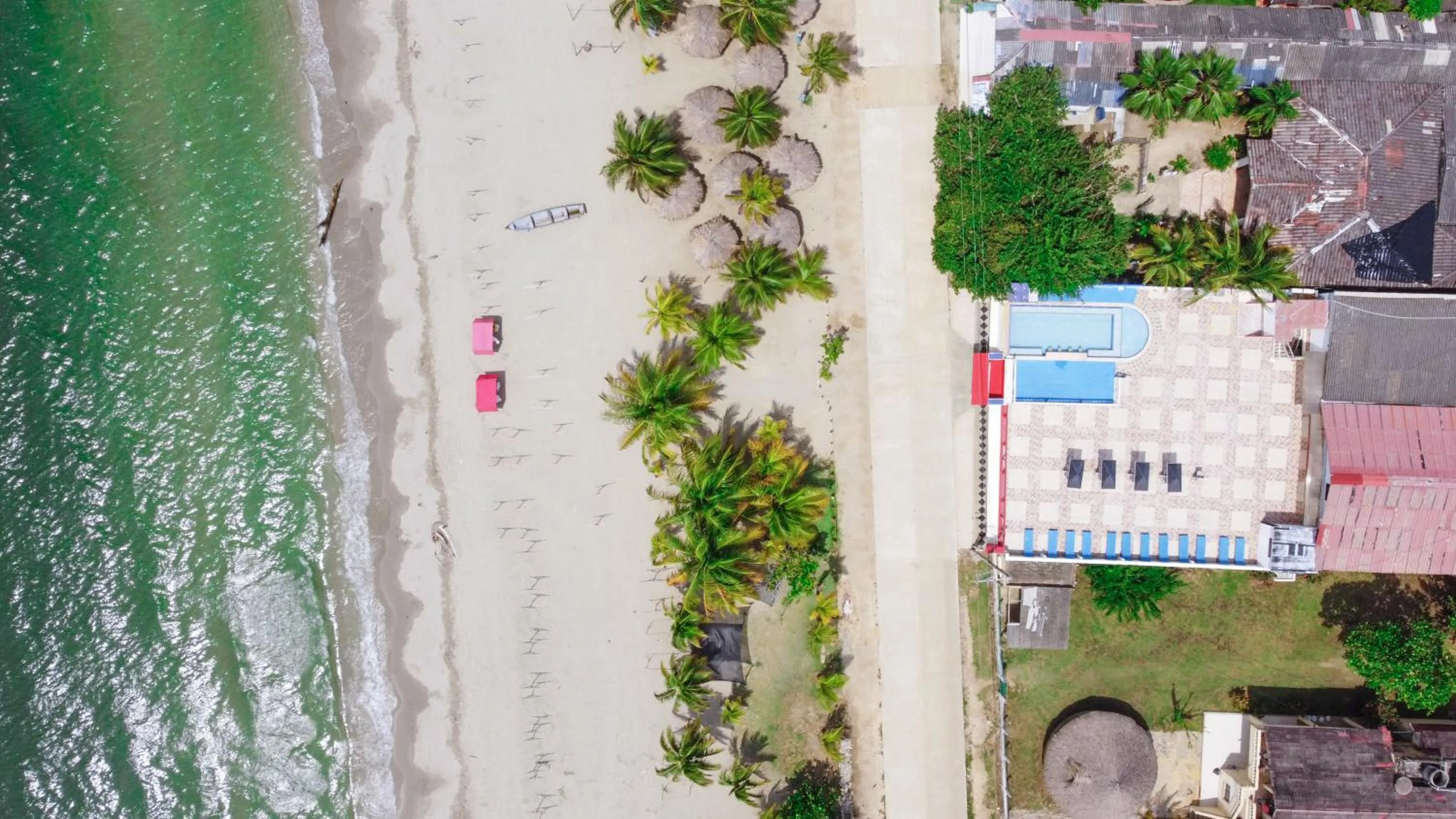 Beach in Hotel Playa Divina