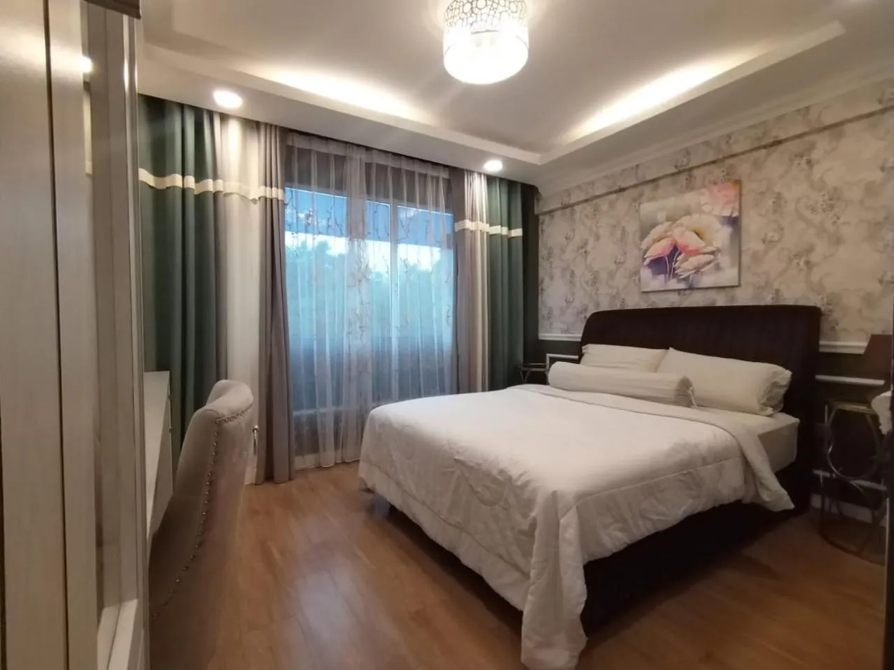 Bed in Grand Illusyin