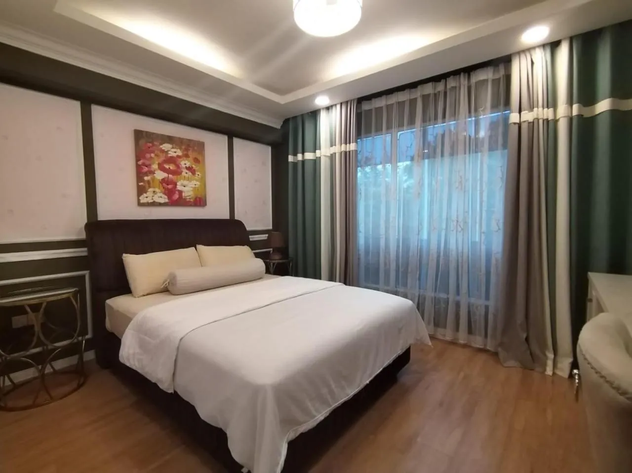 Bed in Grand Illusyin