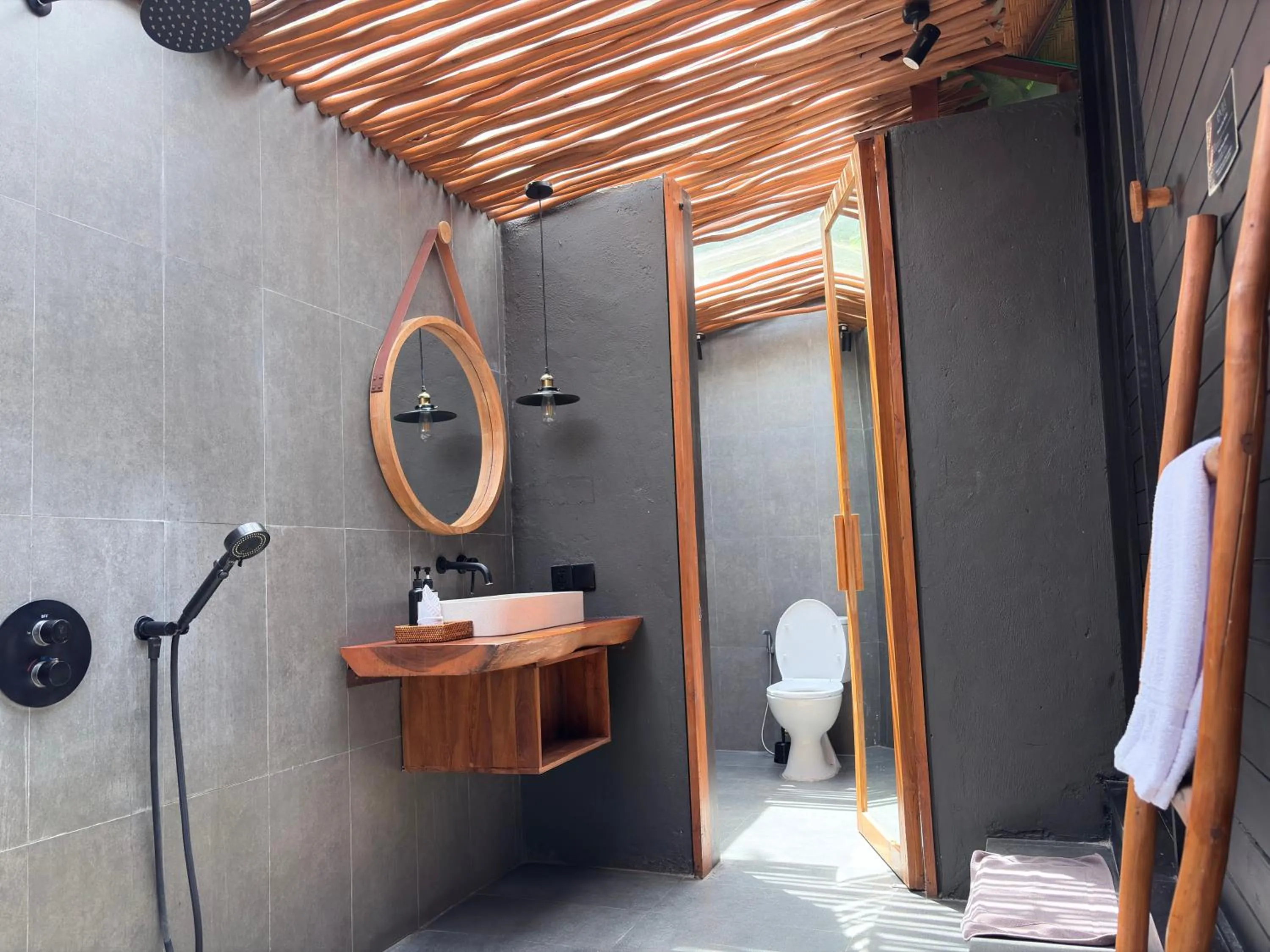 Shower in ONAYA Bali Resort - Adults Only