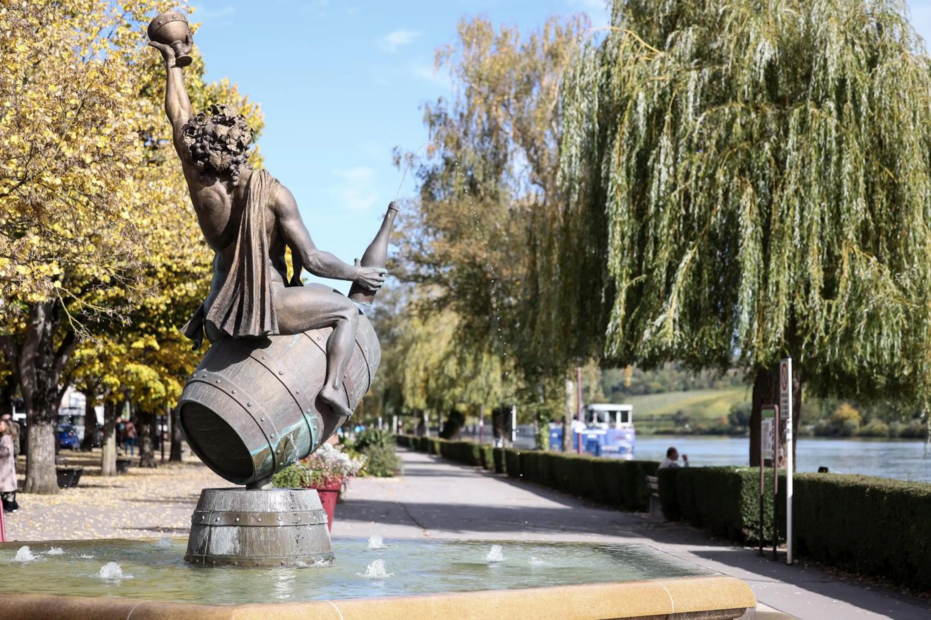 Nearby landmark in Hotel de l' Esplanade