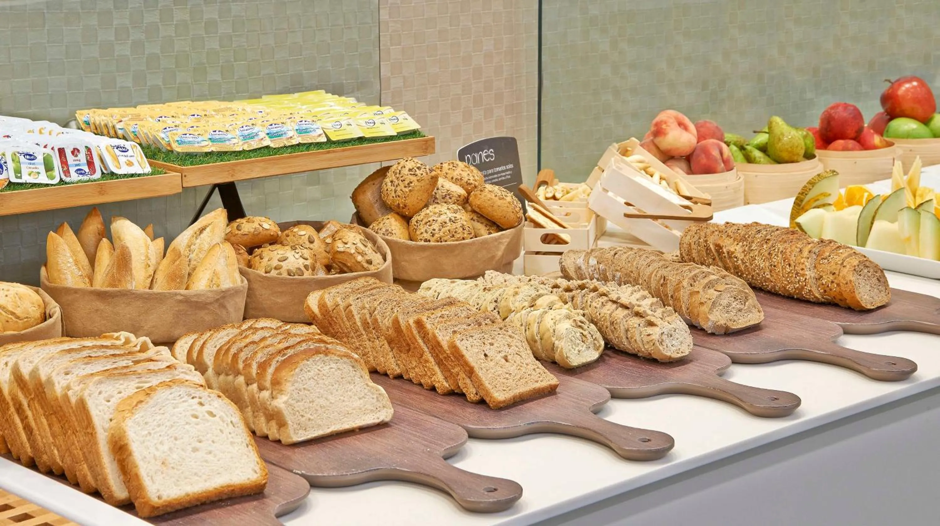 Breakfast in NH Ciudad de Zaragoza