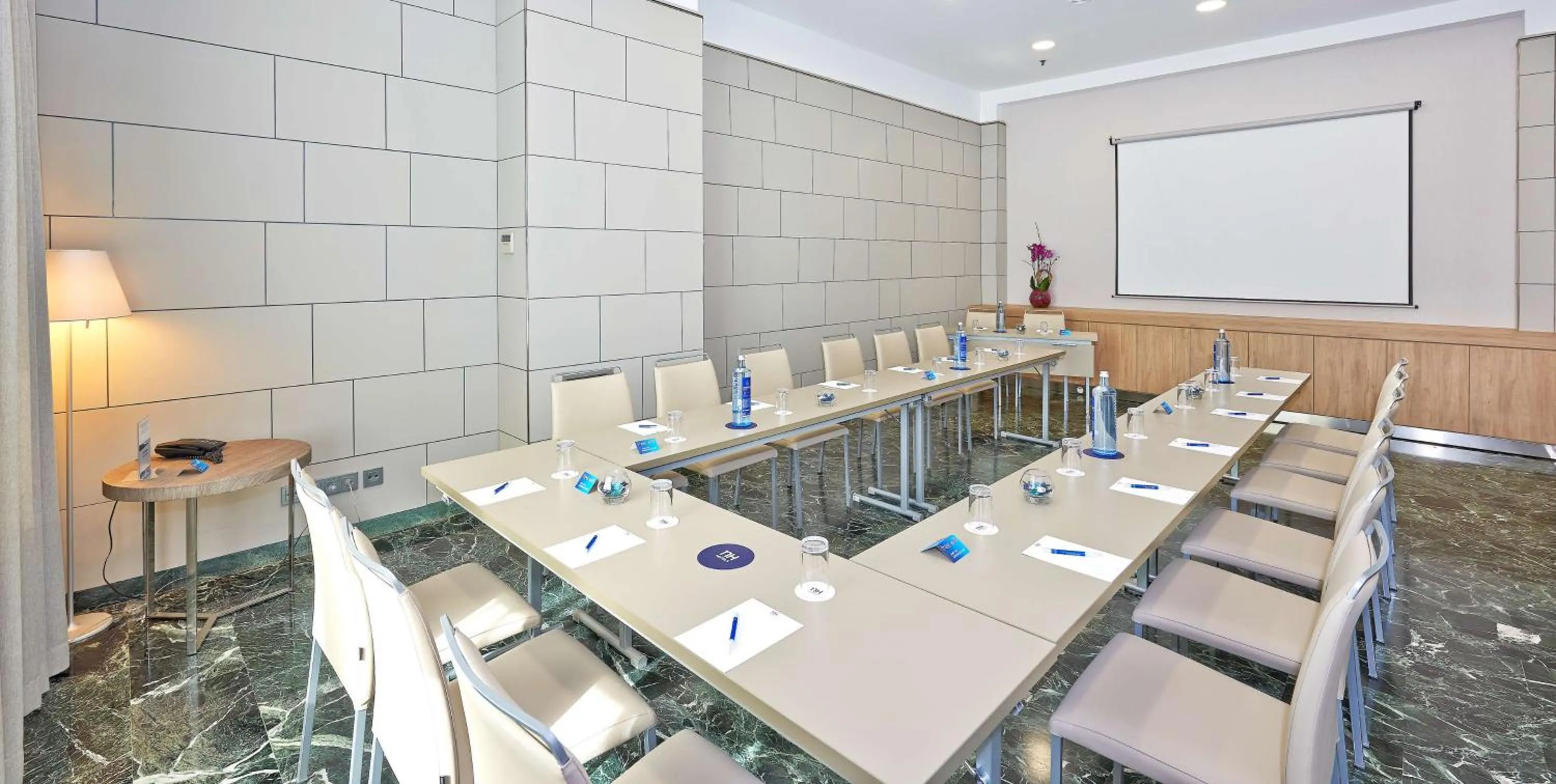 Meeting/conference room in NH Ciudad de Zaragoza