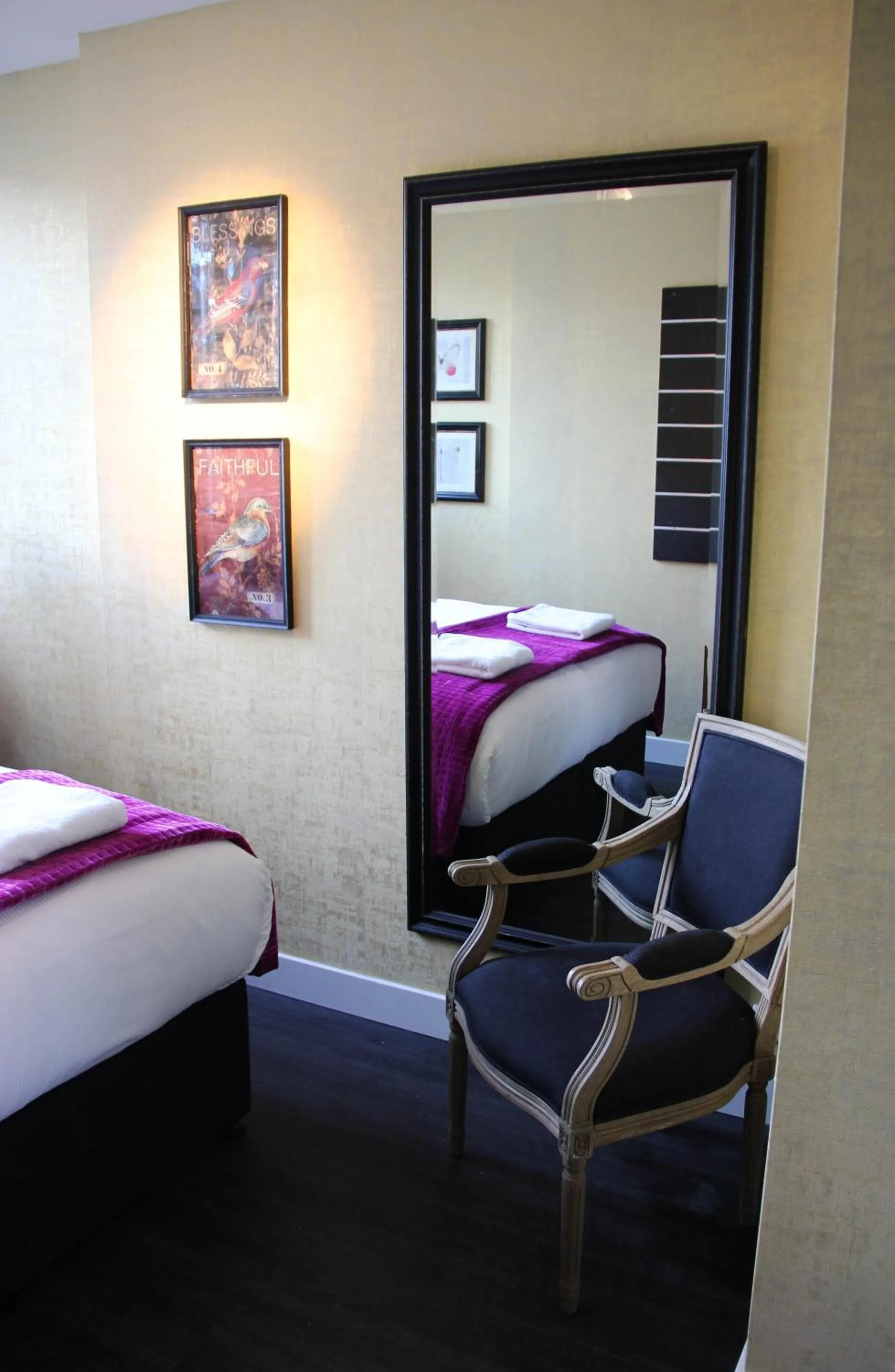 Bed in House of Freddy