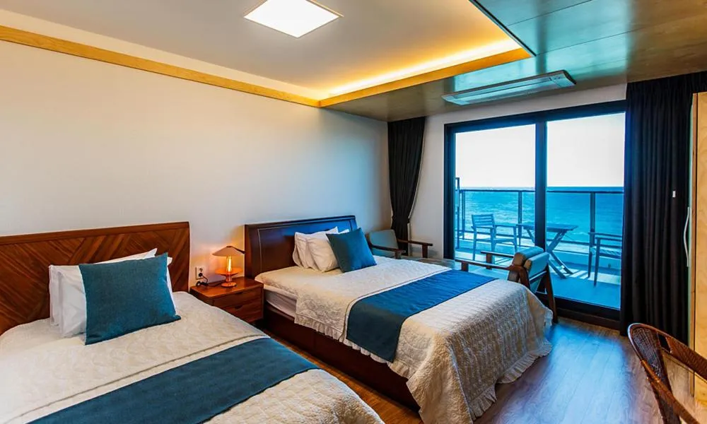 Bed in Cutie Pie Hotel