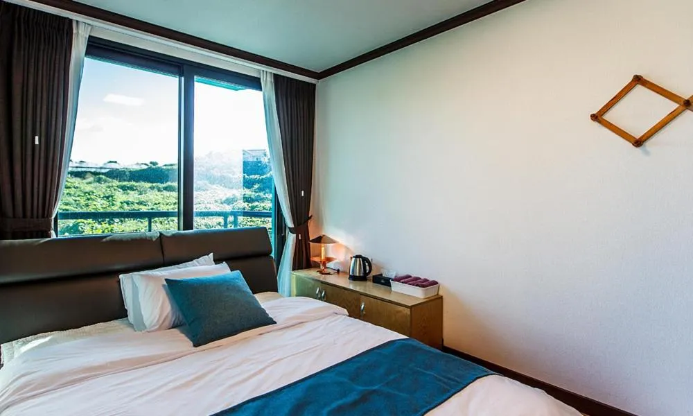 Bed in Cutie Pie Hotel