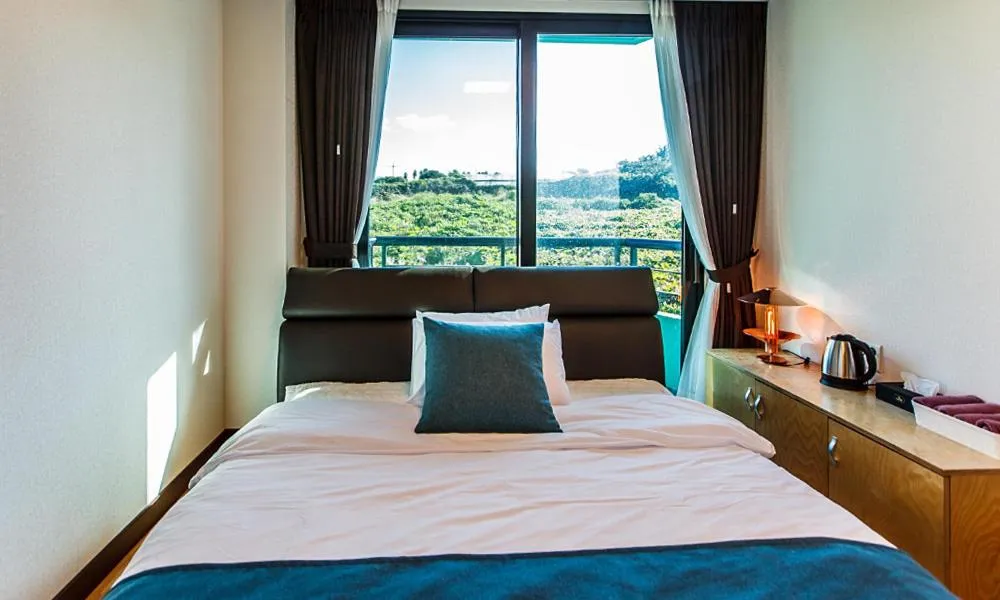 Bed in Cutie Pie Hotel