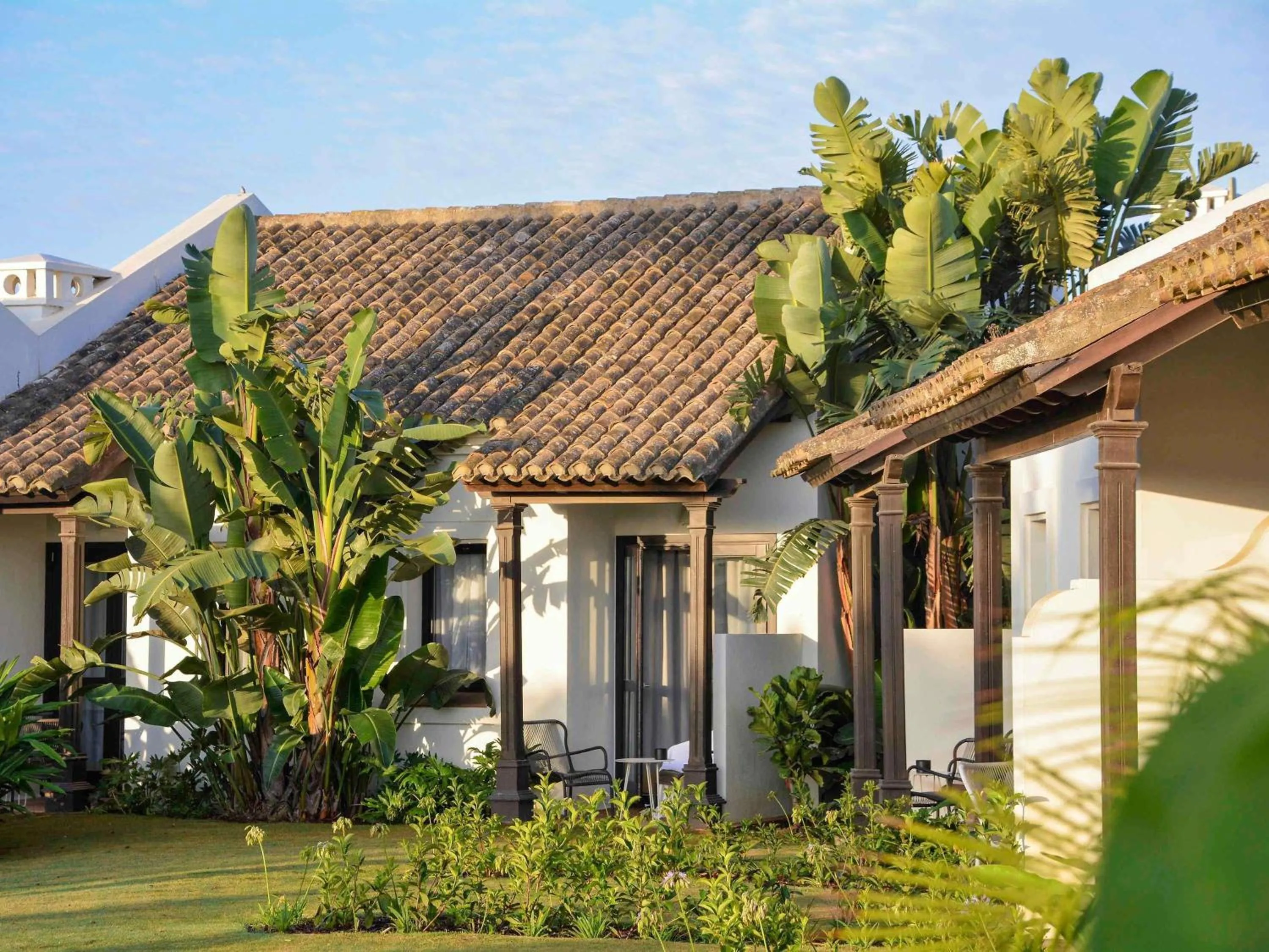 Property building in SO/ Sotogrande Spa & Golf Resort Hotel