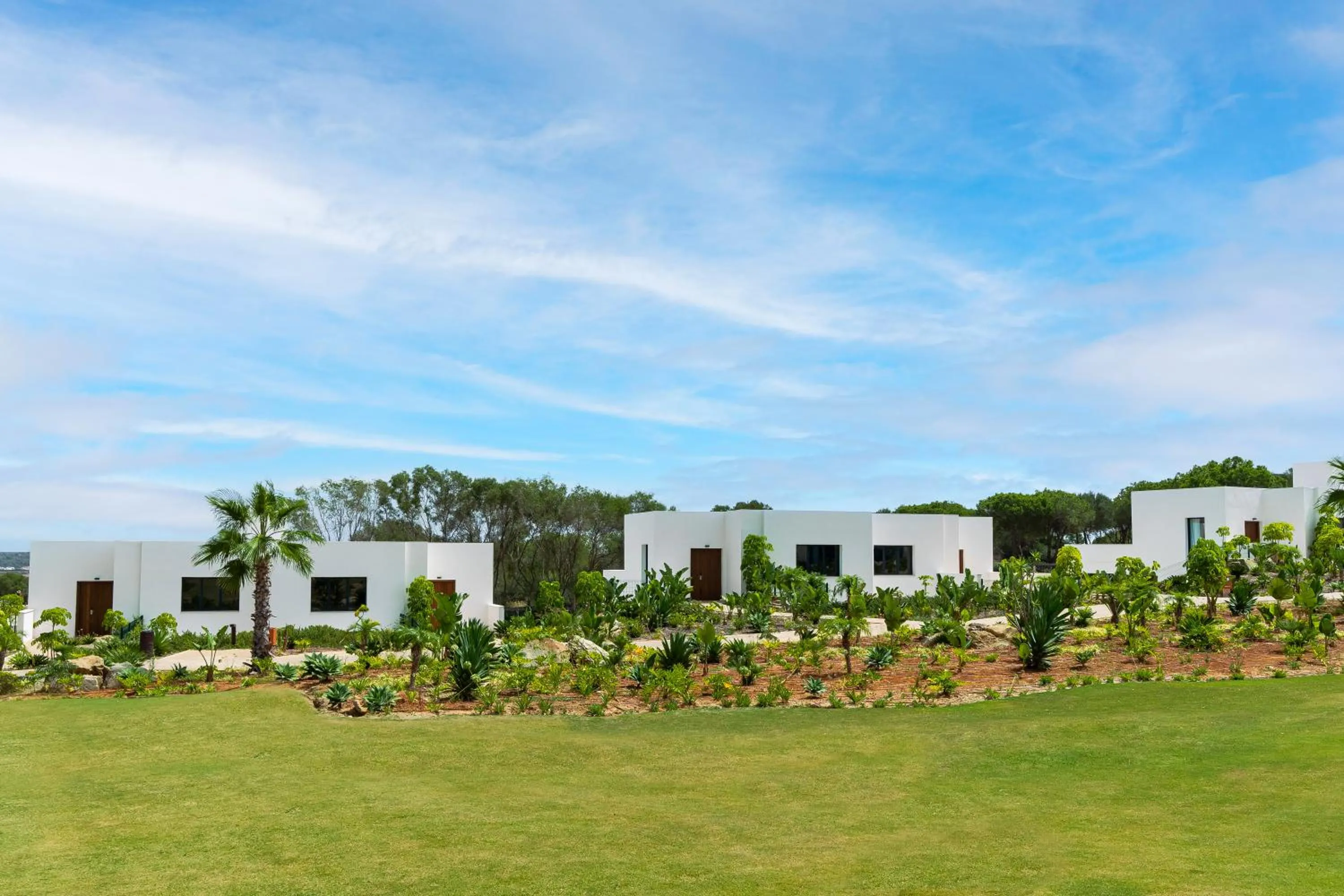 Property building in SO/ Sotogrande Spa & Golf Resort Hotel