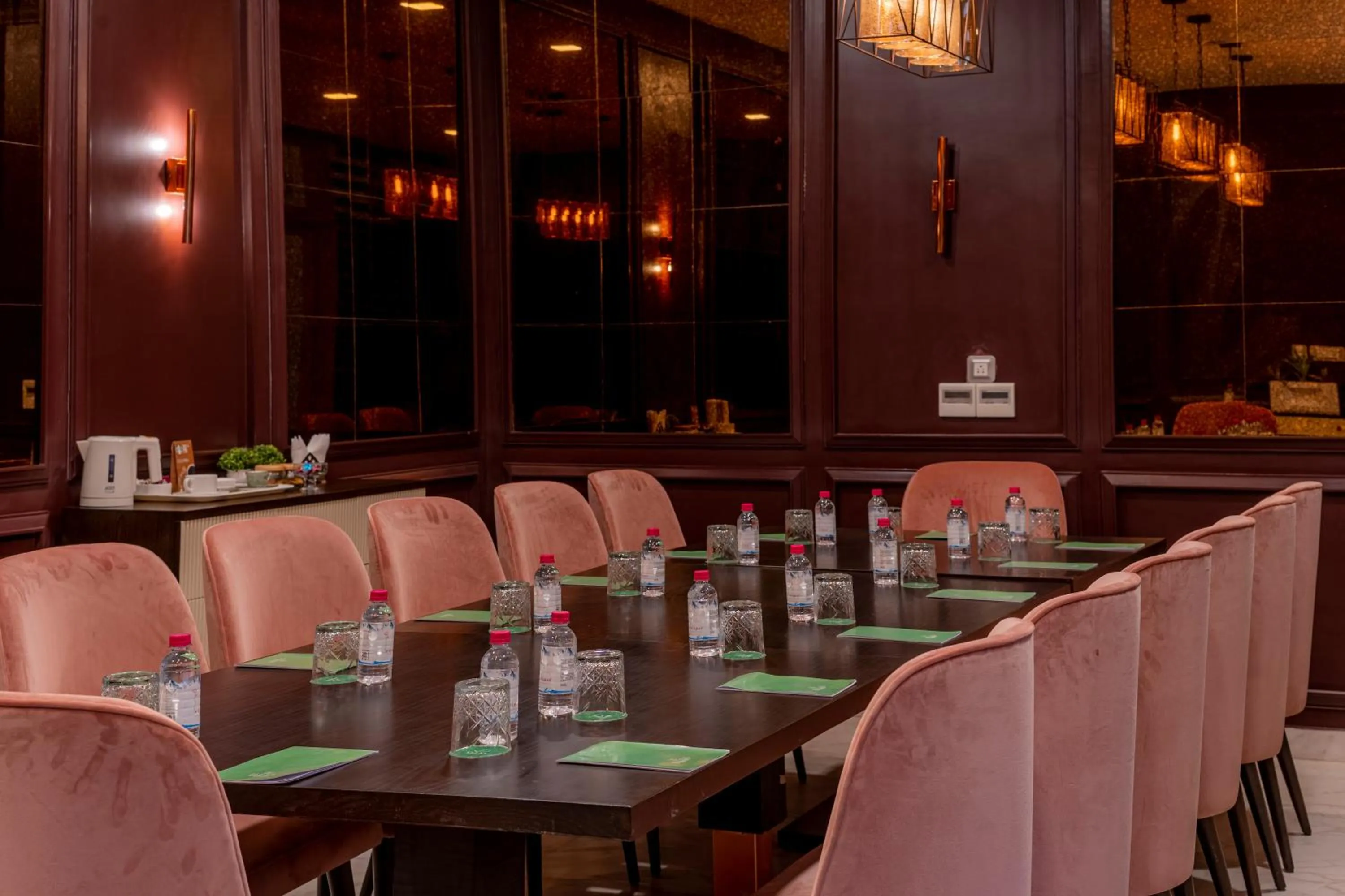 Restaurant/places to eat in ELLAA RESIDENCES