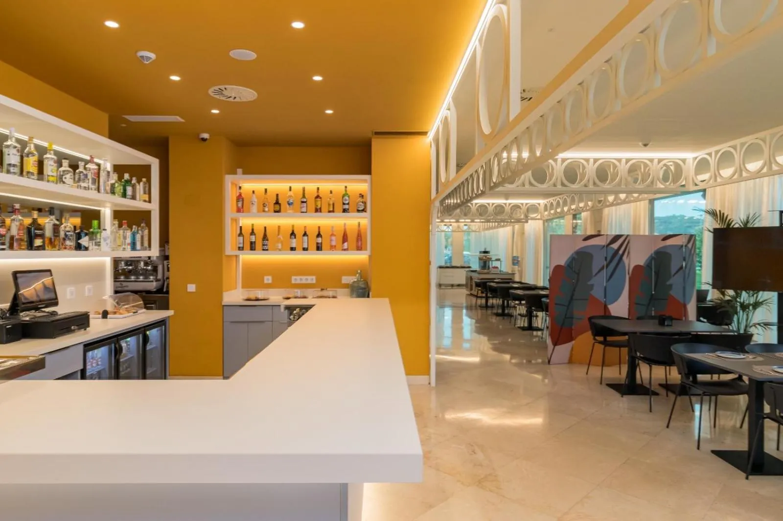 Lounge or bar in Hotel Puerta Santander