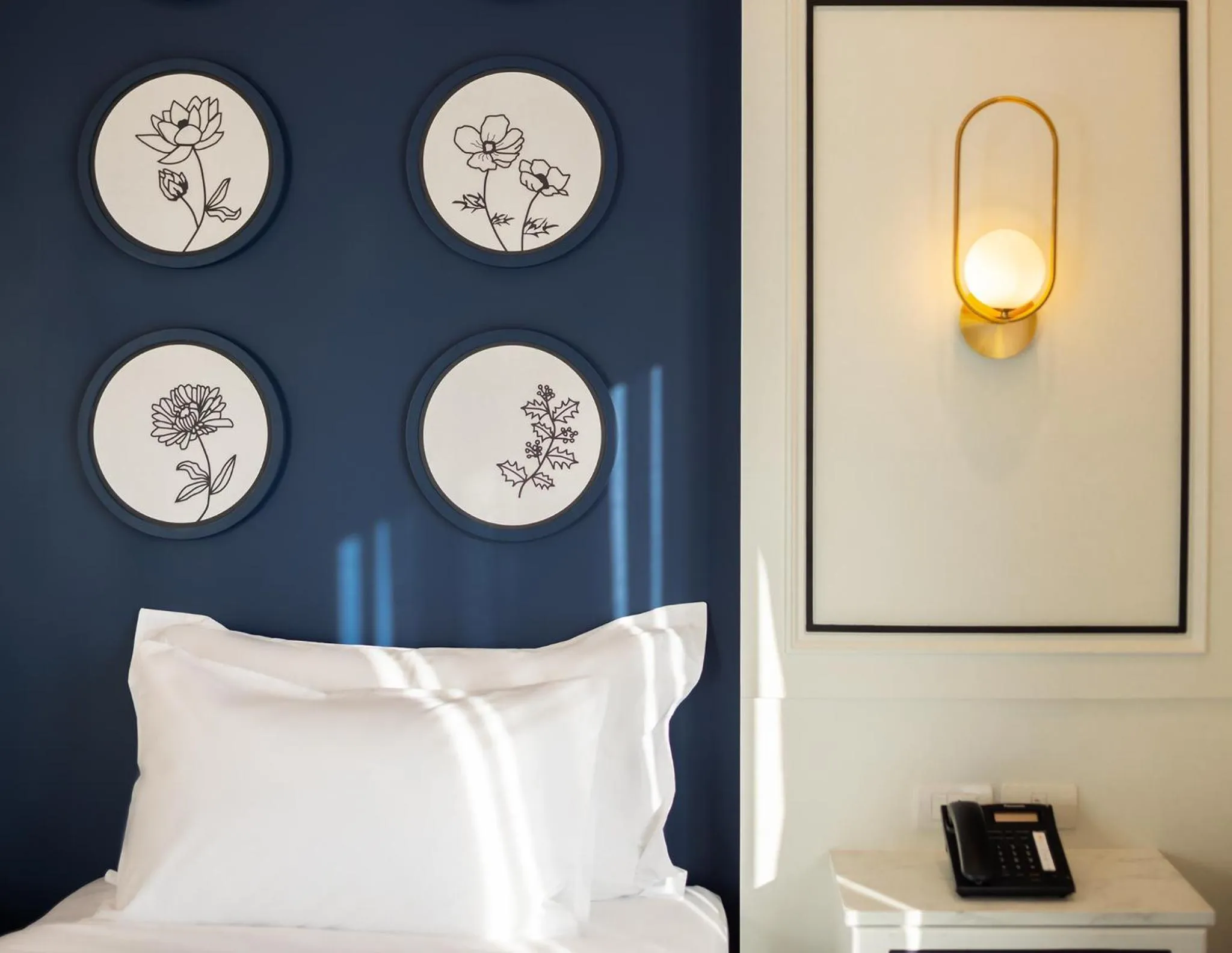 Bed in Eastin Hotel Vientiane