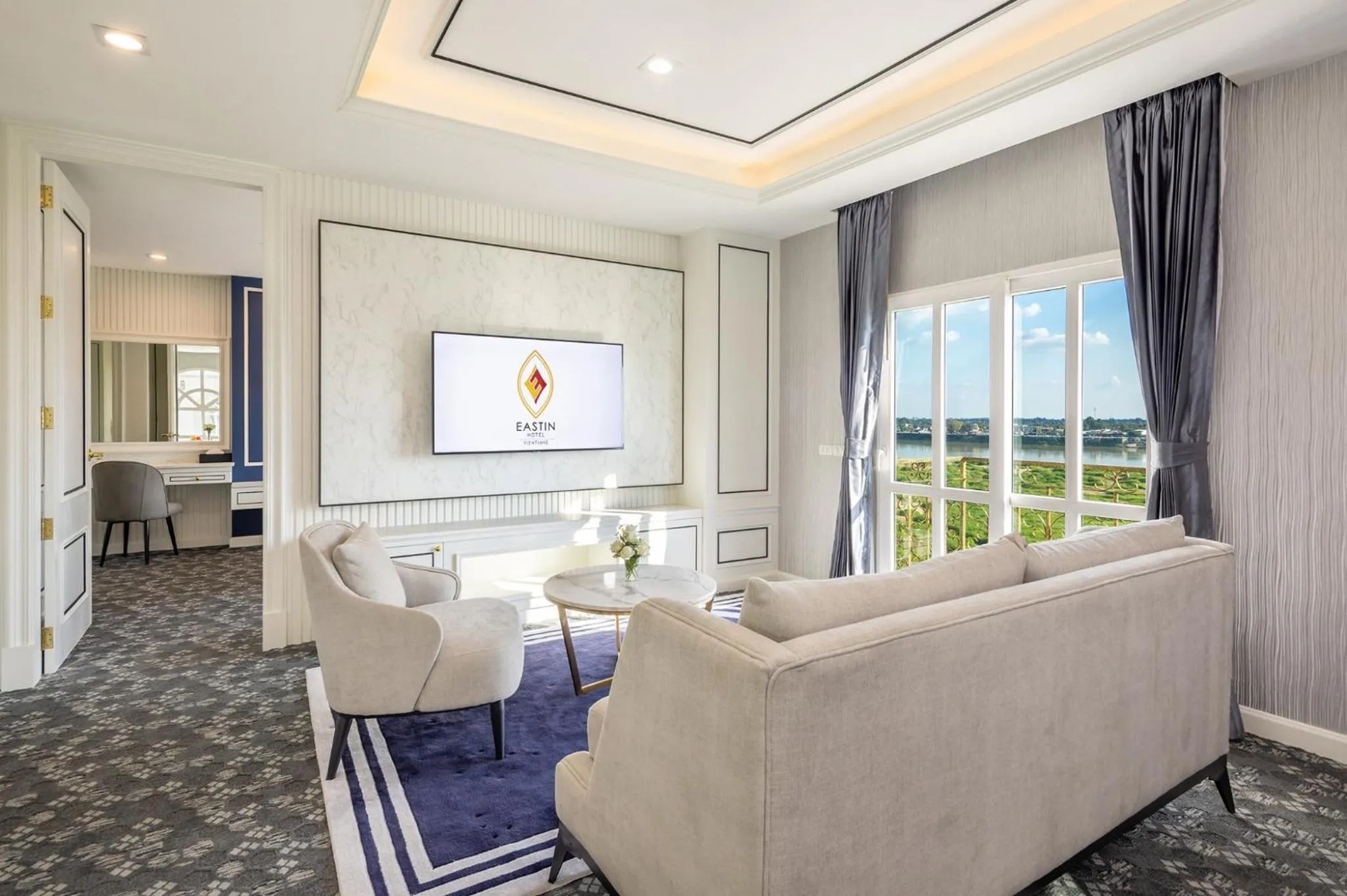 TV and multimedia in Eastin Hotel Vientiane