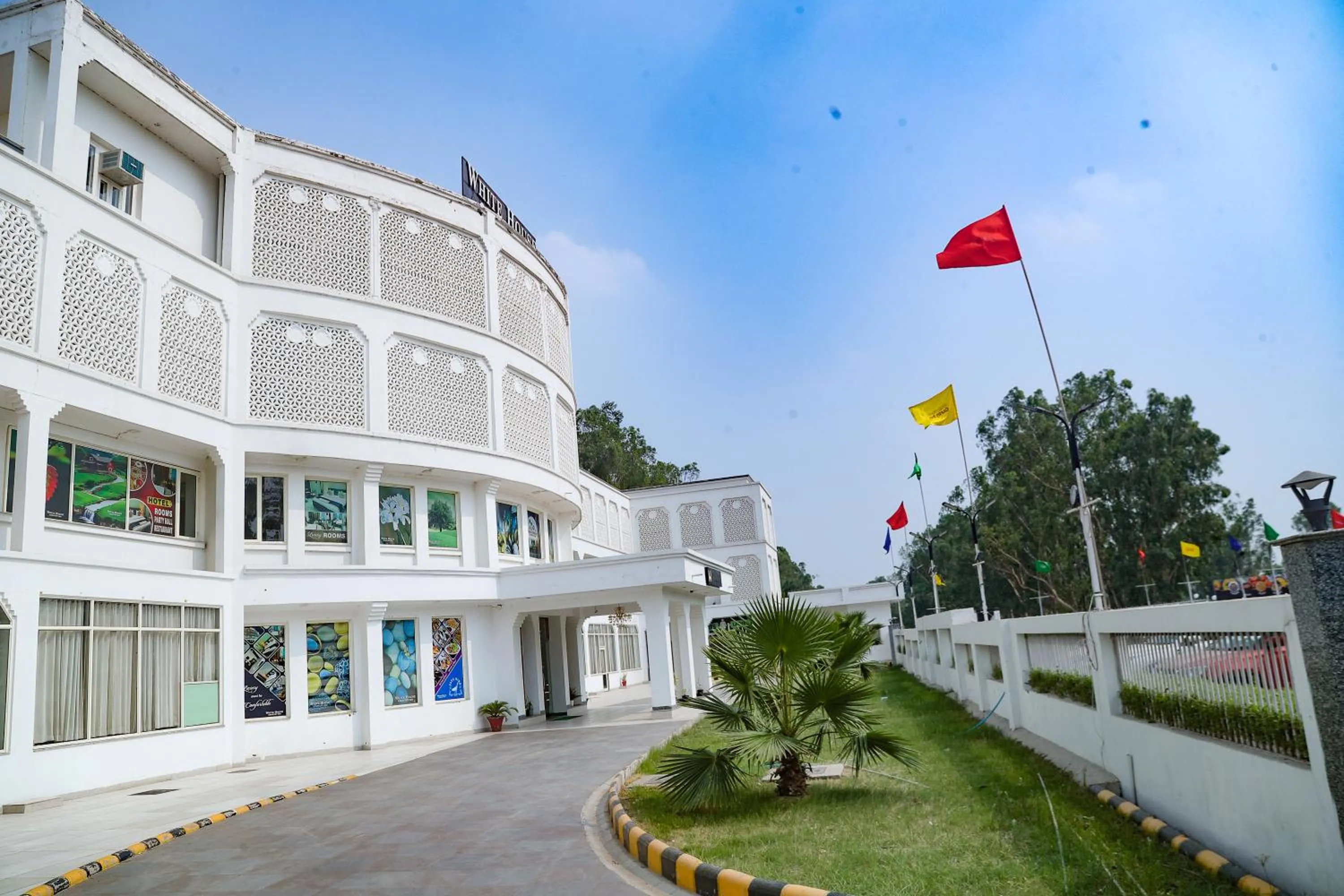 Property building in White House Country Inn By PEARL Luxury Hotel In Jhajjar