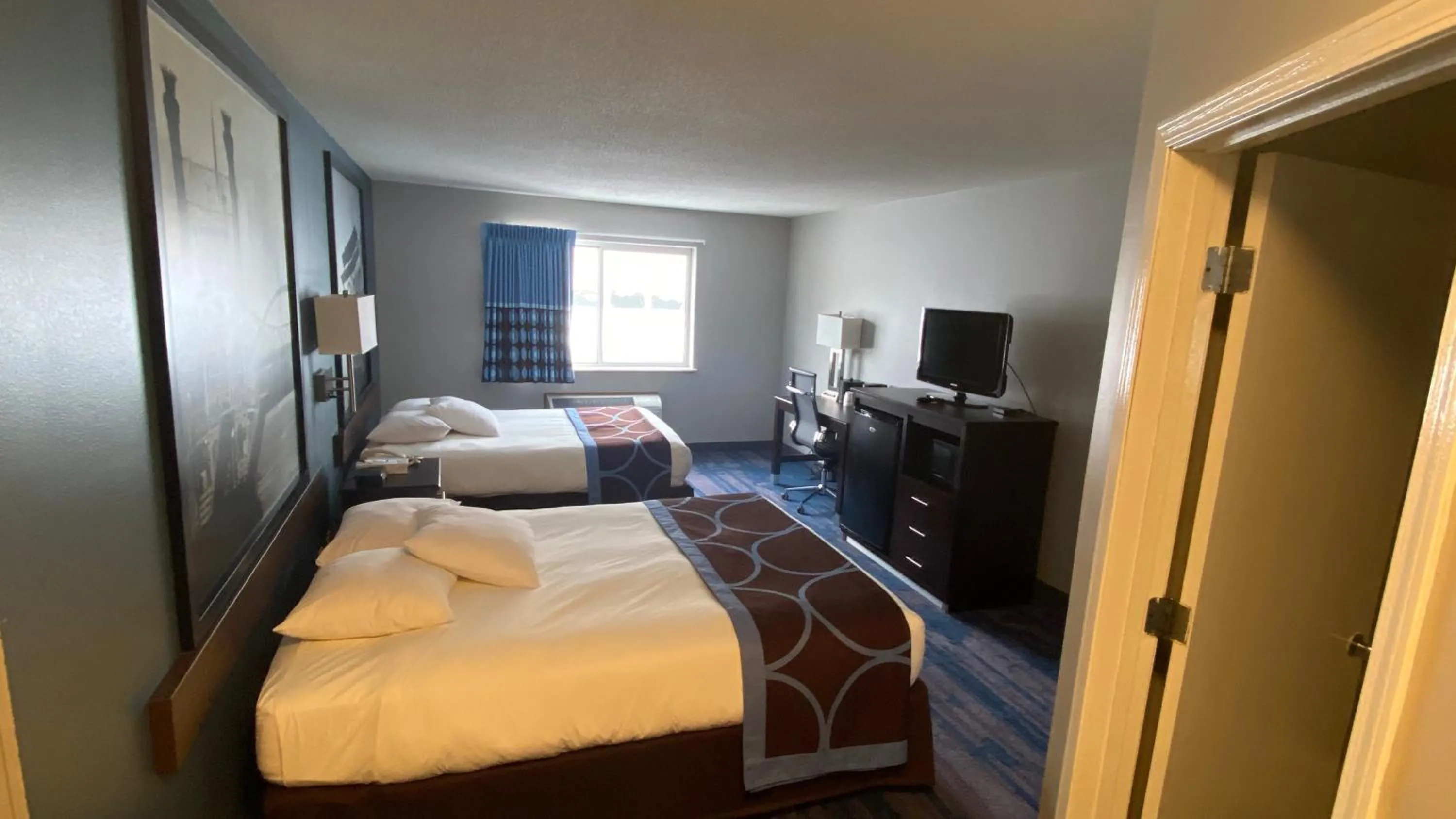 Super 8 by Wyndham Prairie Du Chien