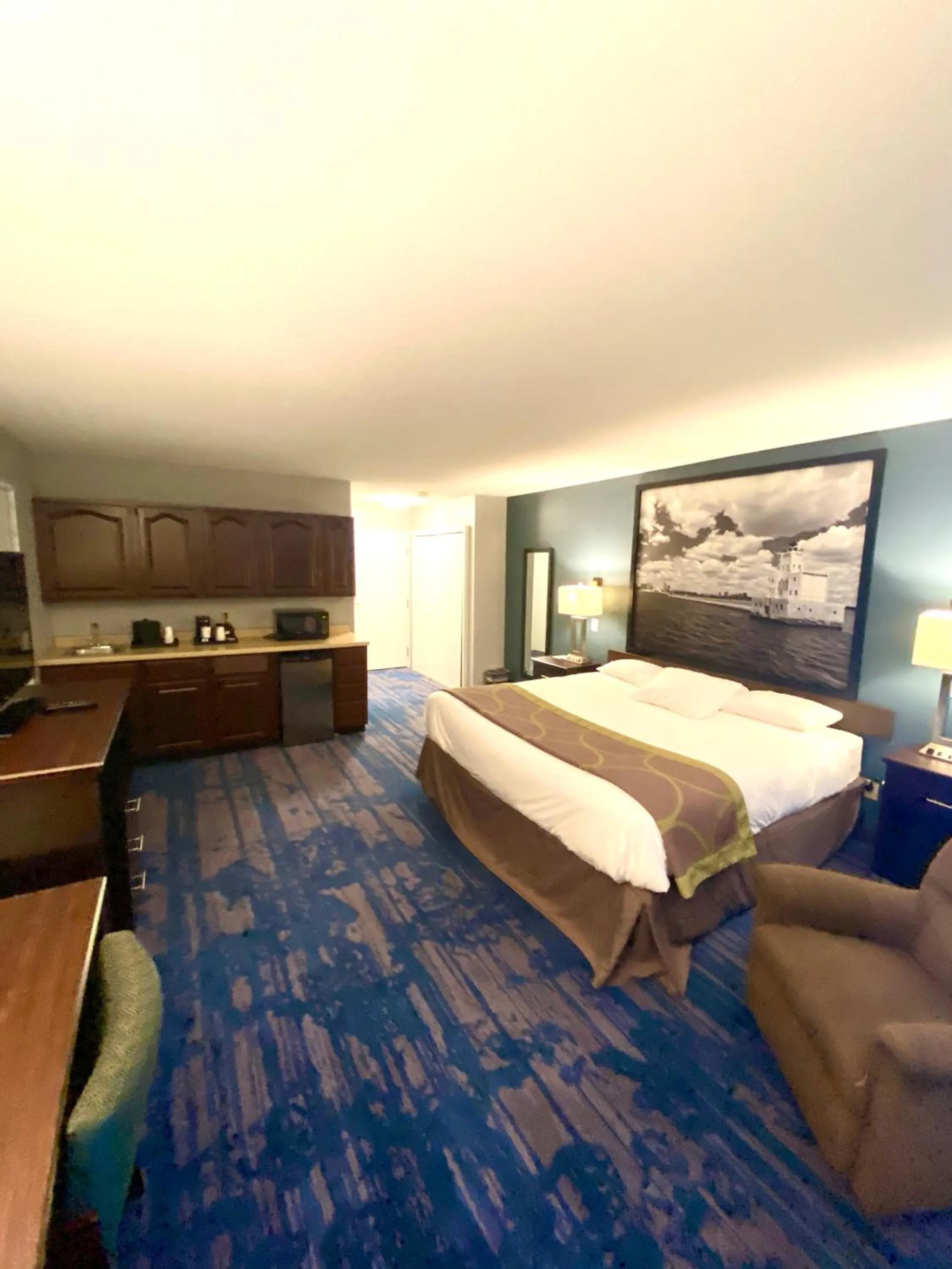 Super 8 by Wyndham Prairie Du Chien