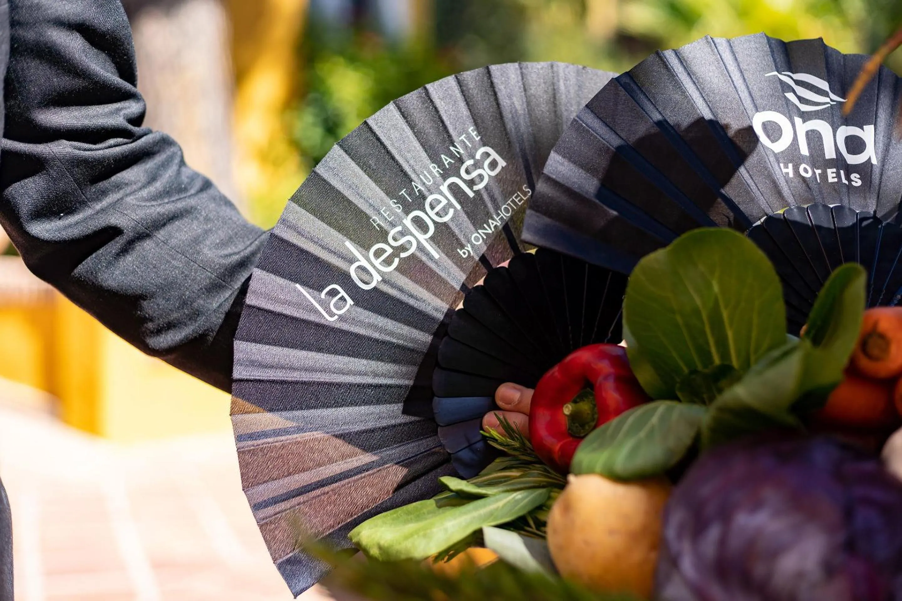 Property logo or sign in Ona Alanda Club Marbella