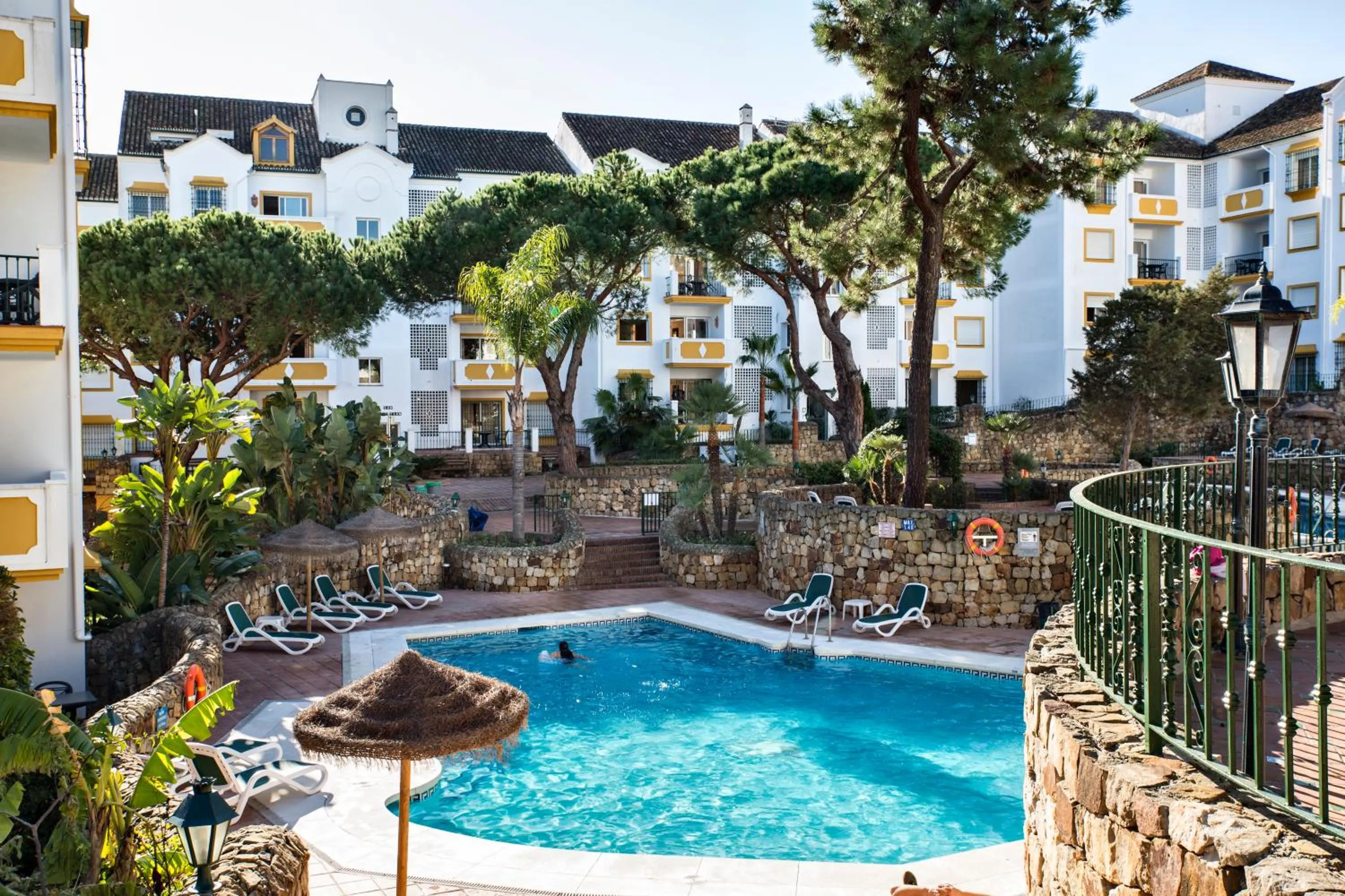 Swimming pool in Ona Alanda Club Marbella