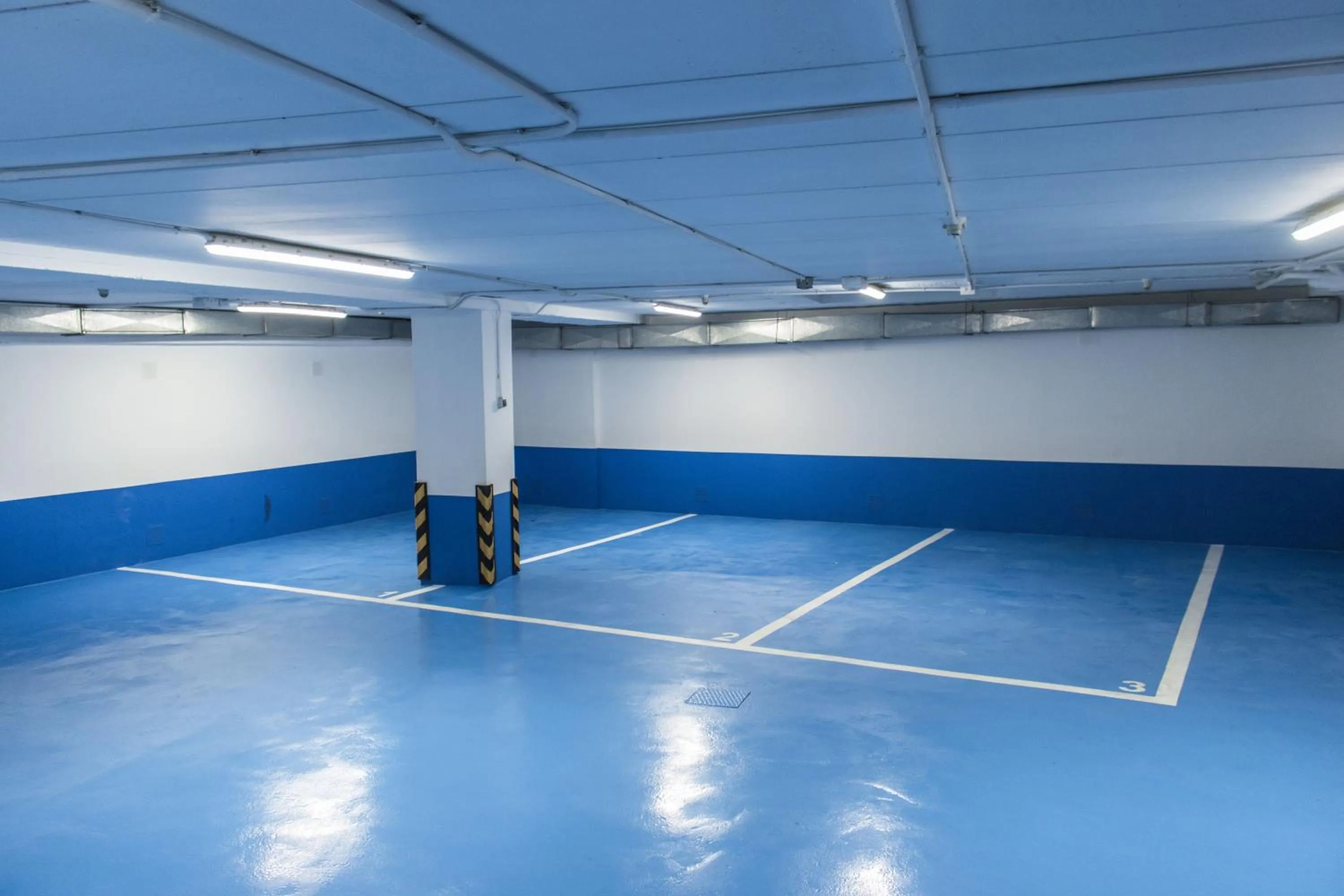 Parking in Eurostars Diana Palace