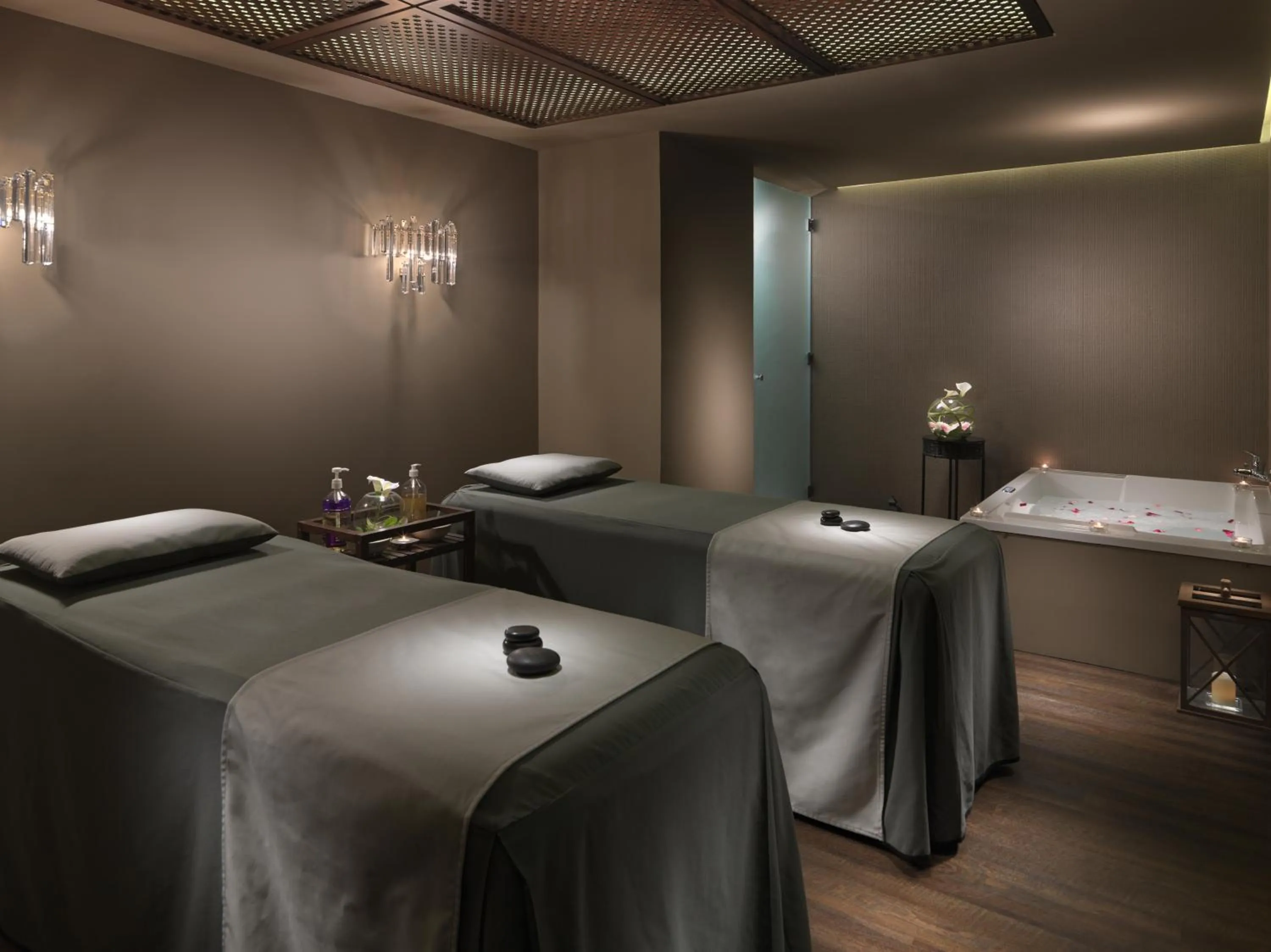 Massage in H10 Conquistador