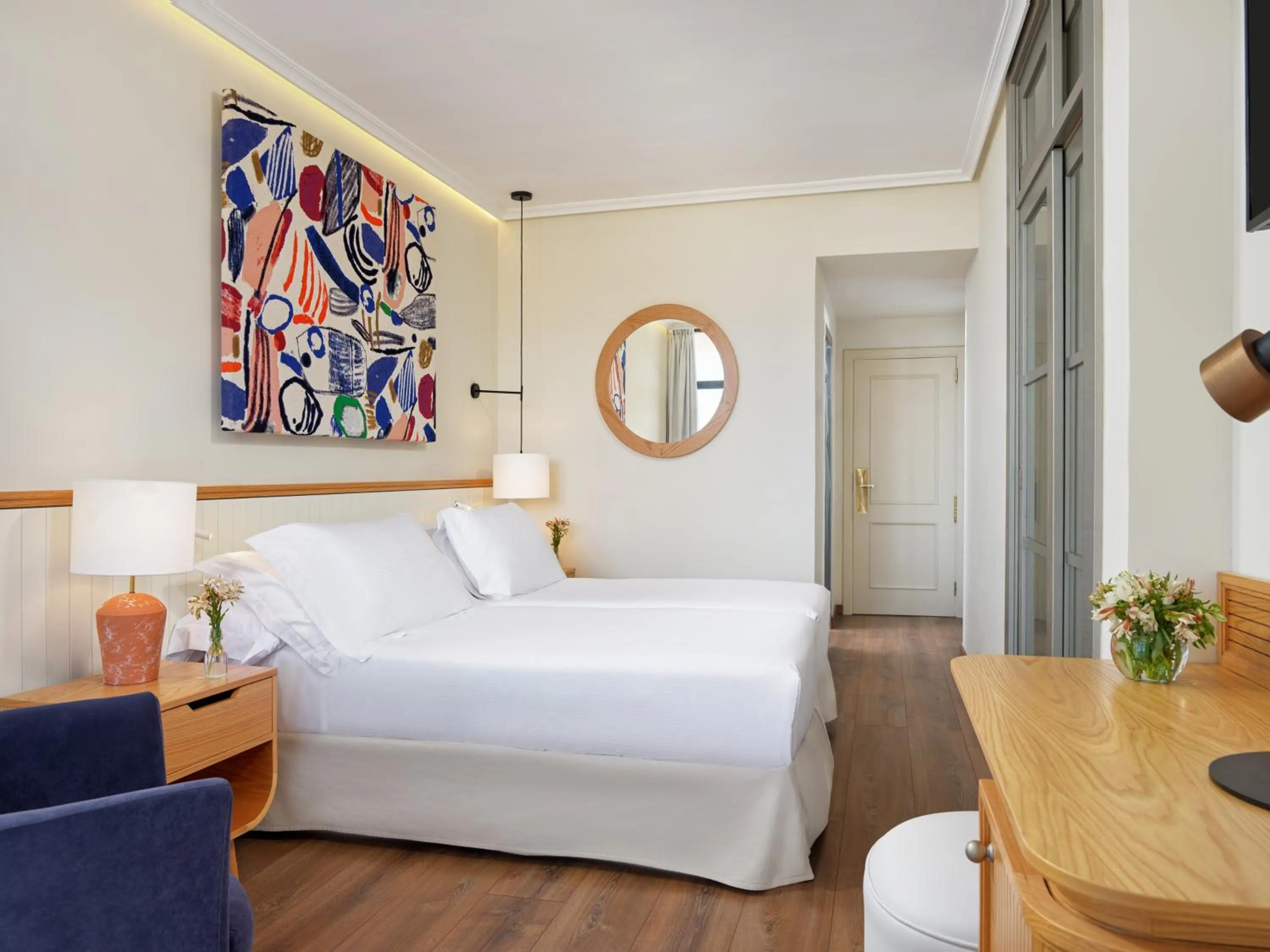 Bedroom, Bed in H10 Conquistador