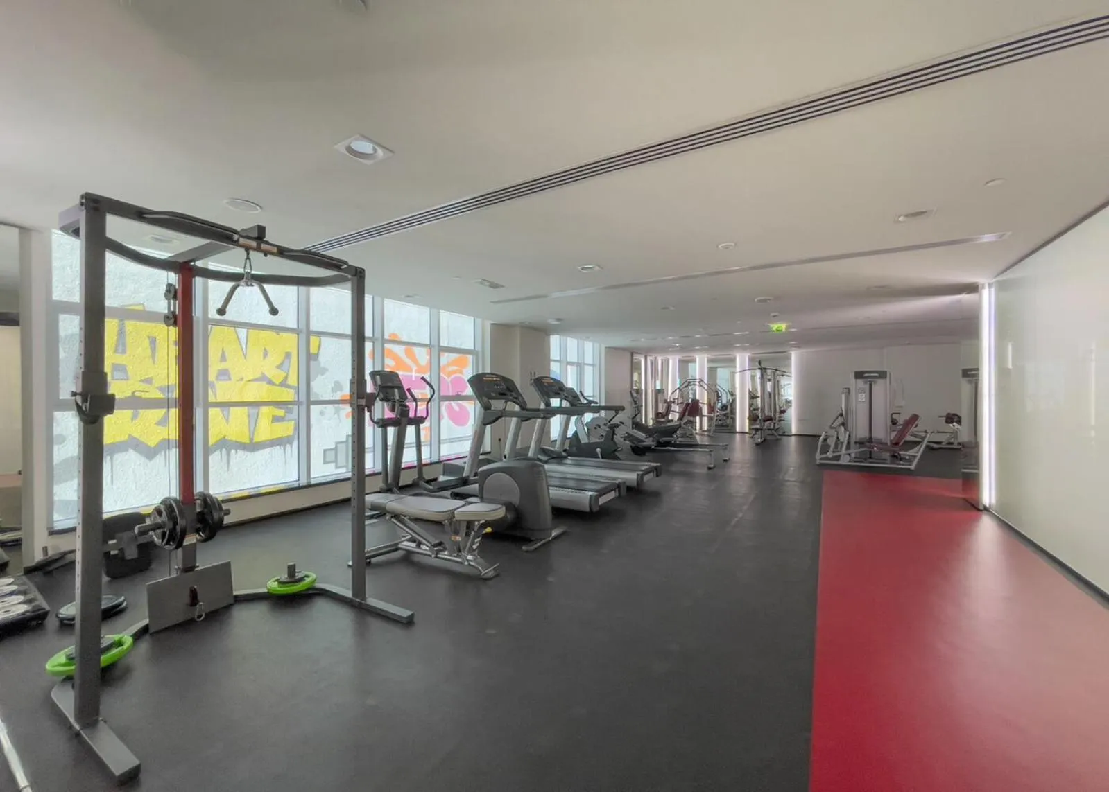 Fitness centre/facilities in Dream Inn Apartments - Marina Arcade Tower