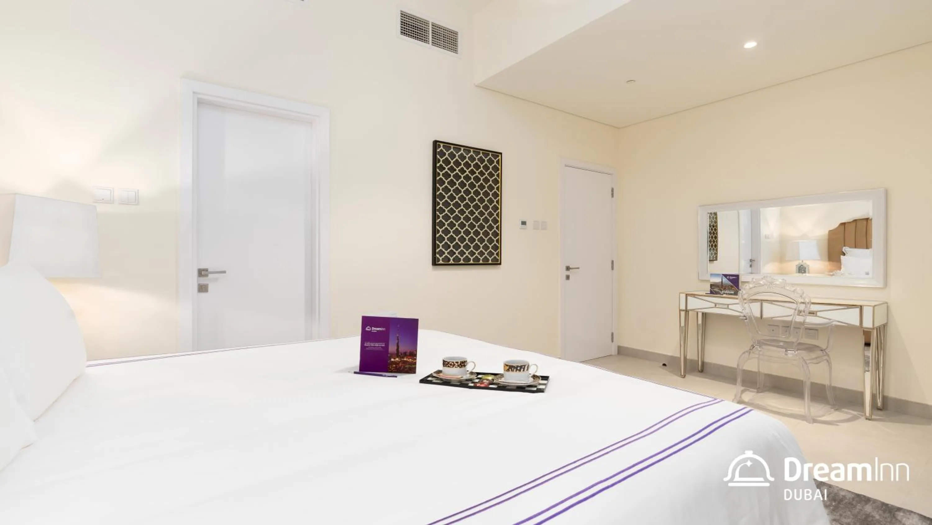 Bedroom in Dream Inn Apartments - Marina Arcade Tower