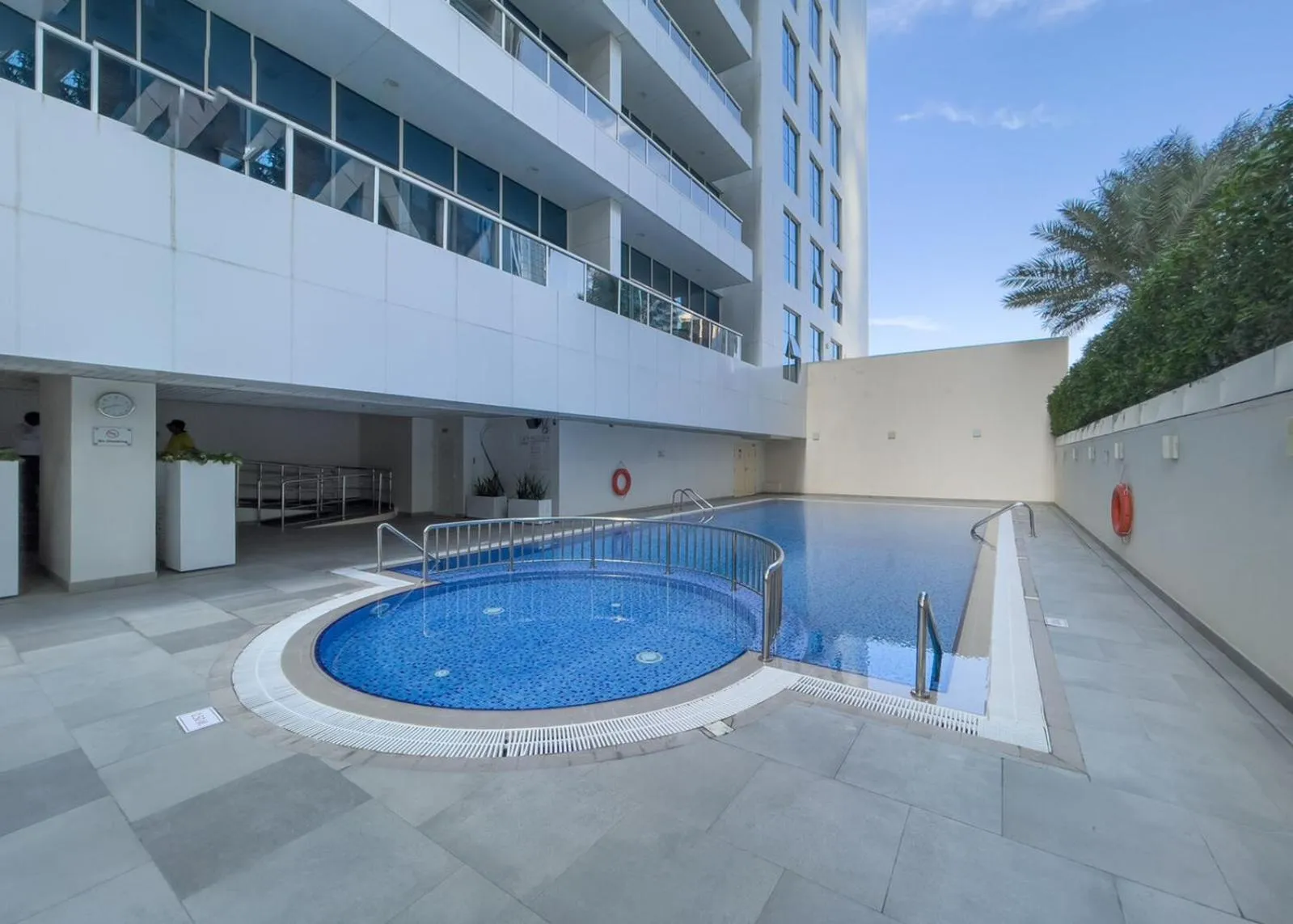 Swimming pool in Dream Inn Apartments - Marina Arcade Tower