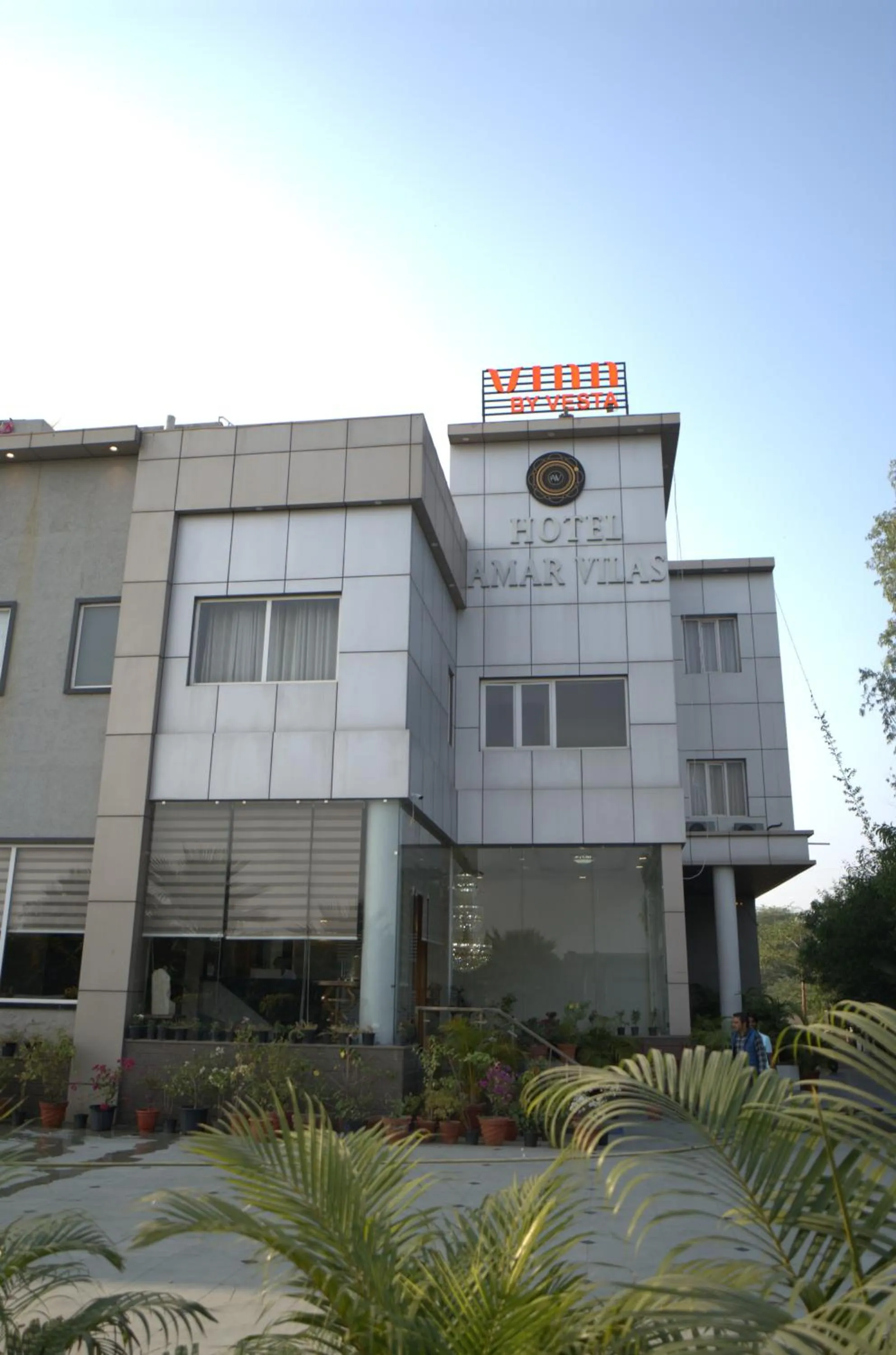 Facade/entrance in Vinn Amar Vilas by Vesta