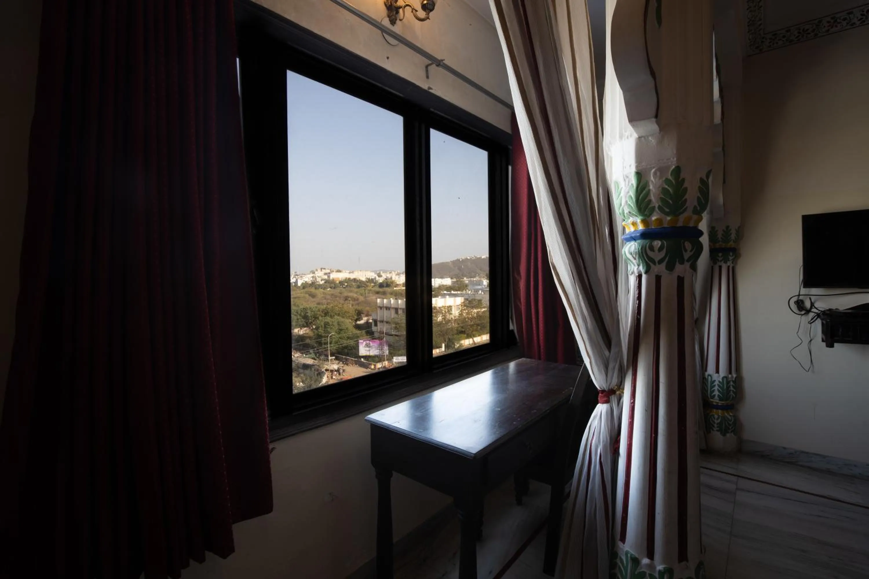 City view, Mountain View in Hotel Royal Pratap Niwas