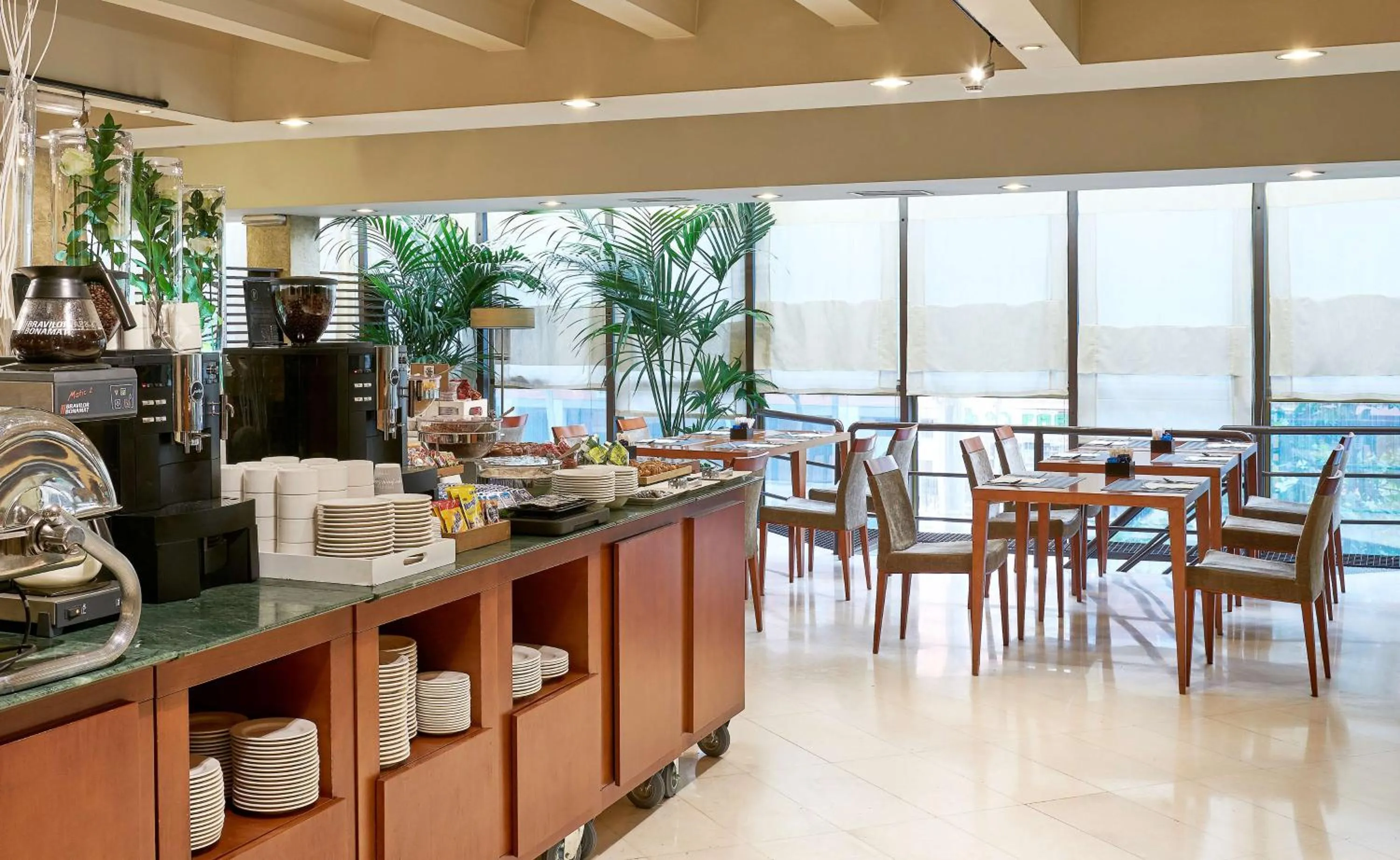 Breakfast in NH Lleida Pirineos