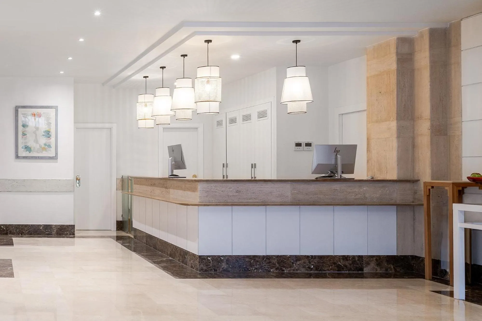 Lobby or reception in Exe Pozuelo