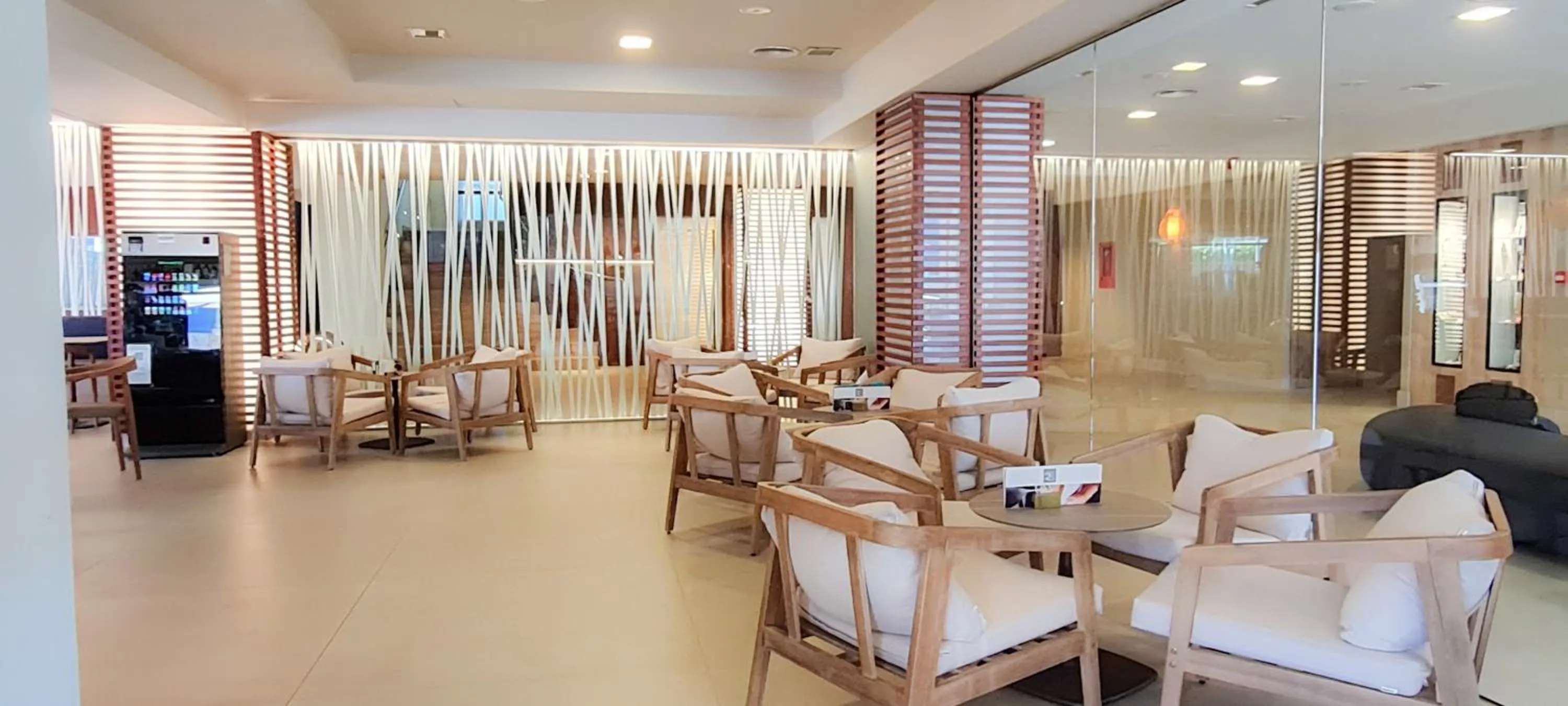 Communal lounge/ TV room in Hotel Cesar Augustus