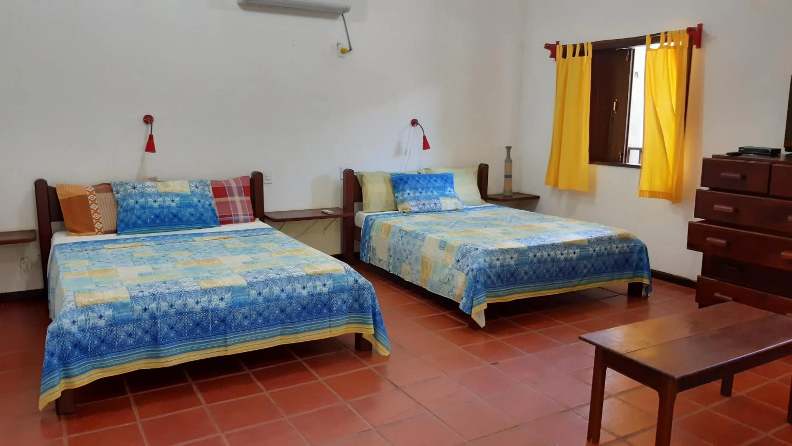 Photo of the whole room, Bed in Pousada Casa da Edinha
