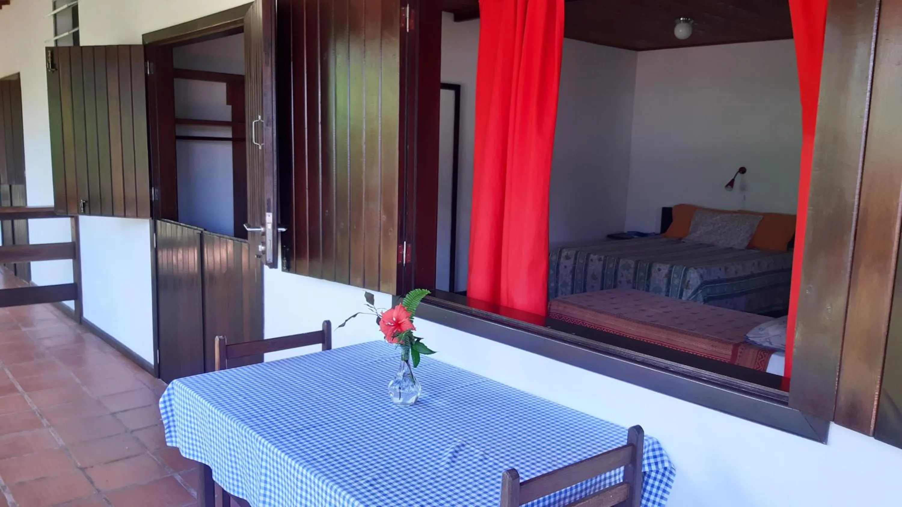 Seating area, Bed in Pousada Casa da Edinha