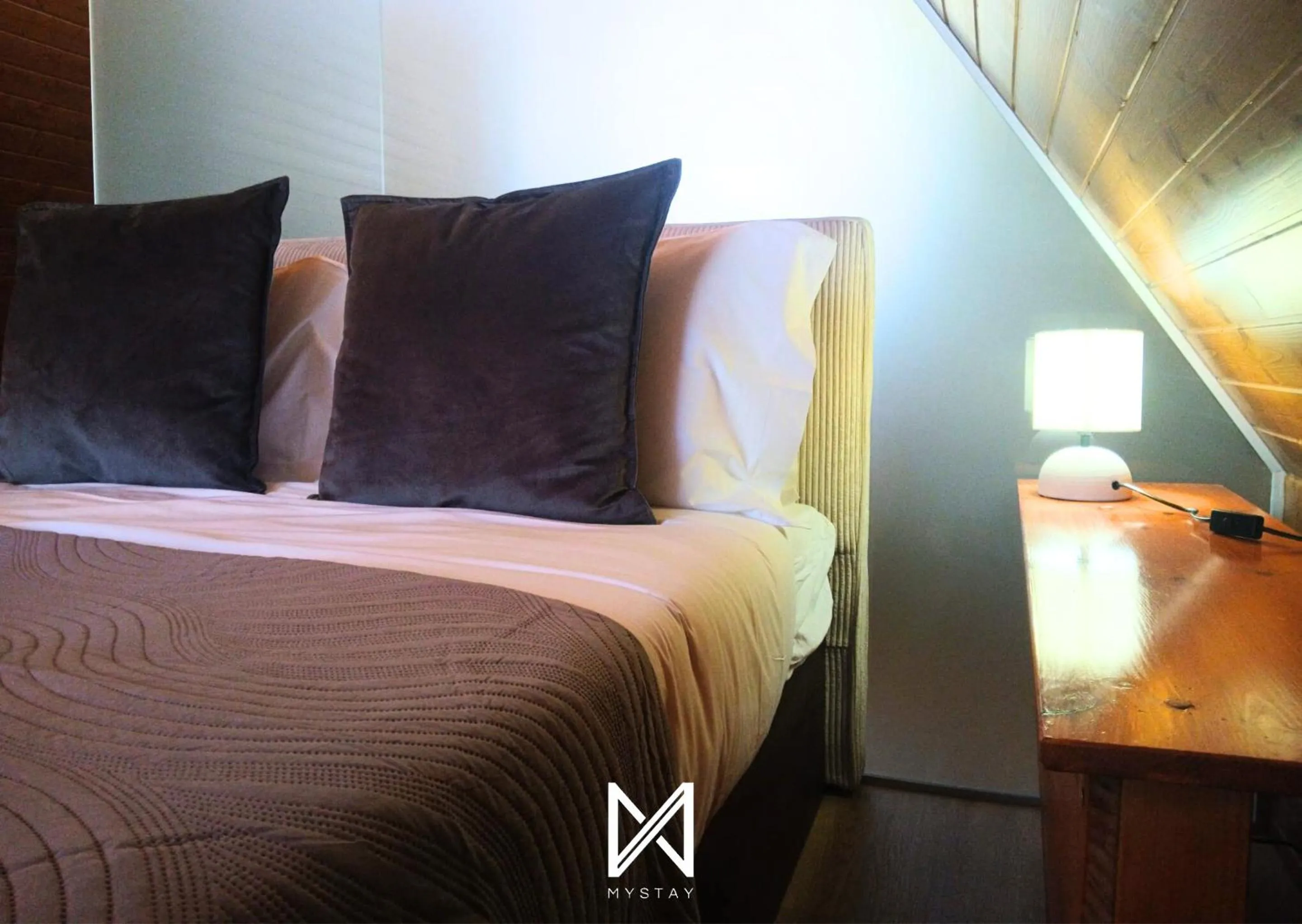 Bed in Hotel Lena Village