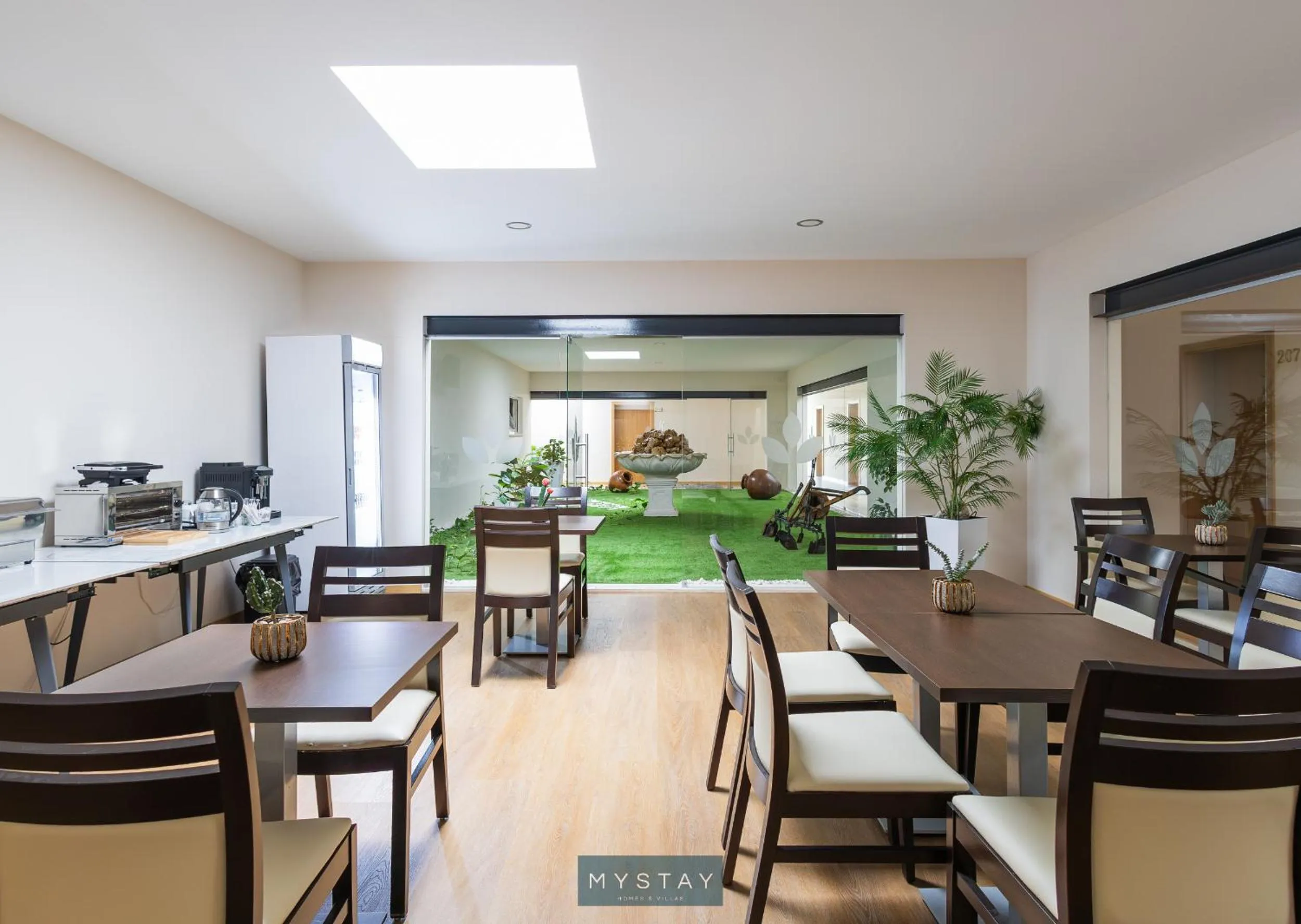 Breakfast in Hotel Lena Village