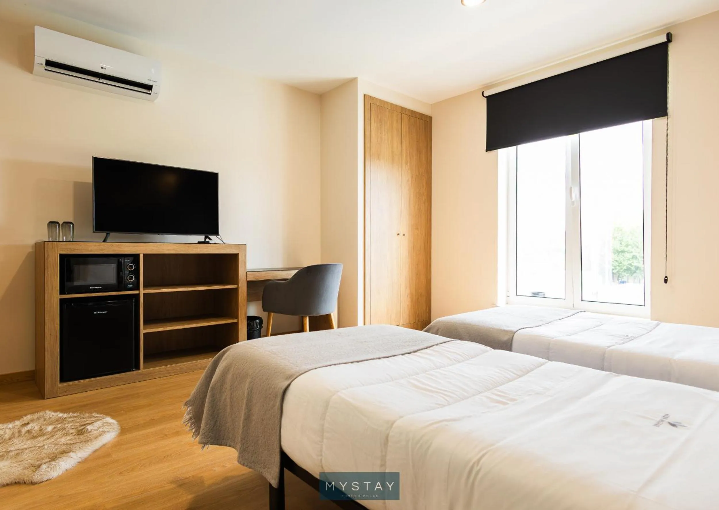 Bed in Hotel Lena Village