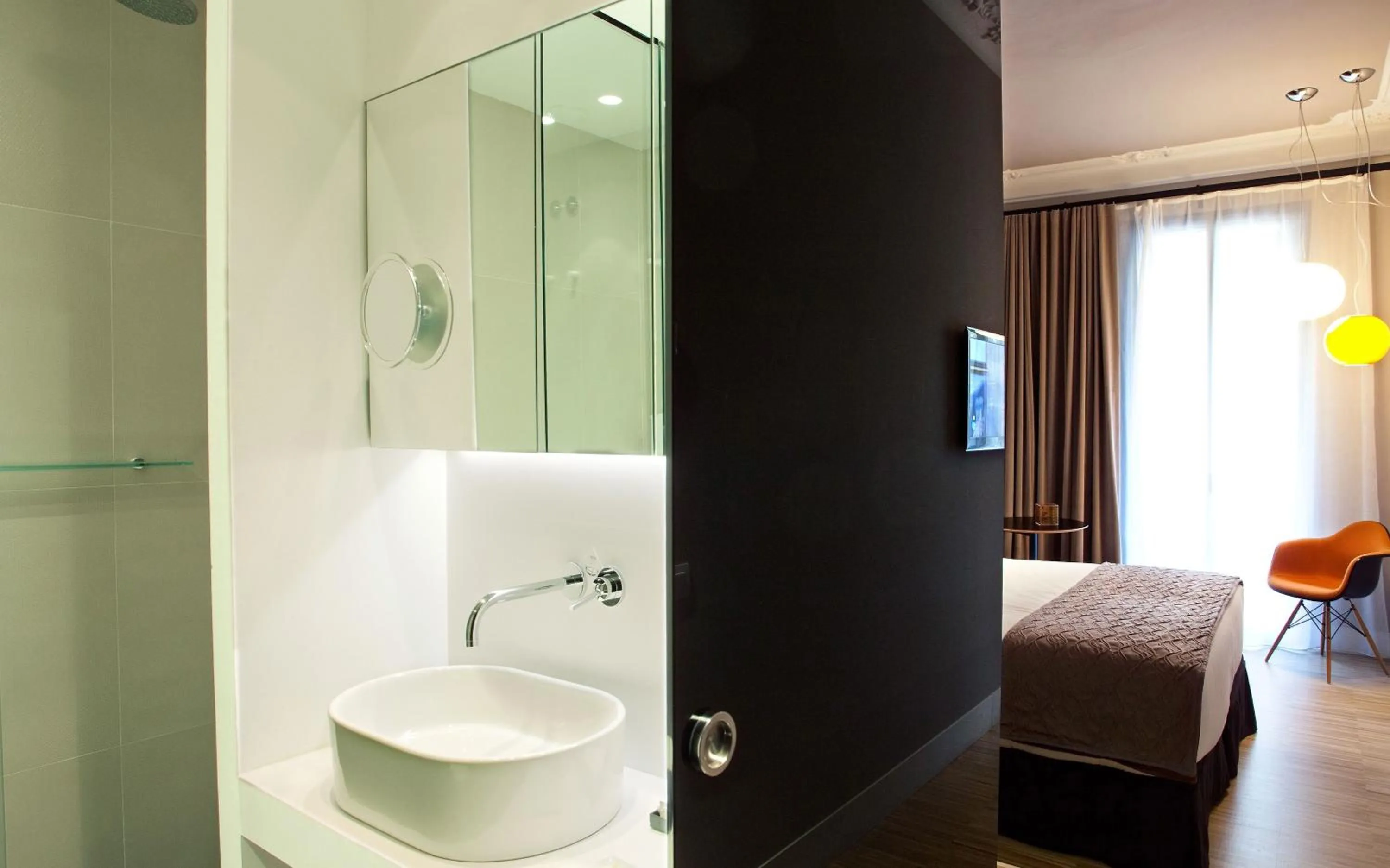 Bed in Alexandra Barcelona Hotel, Curio Collection by Hilton