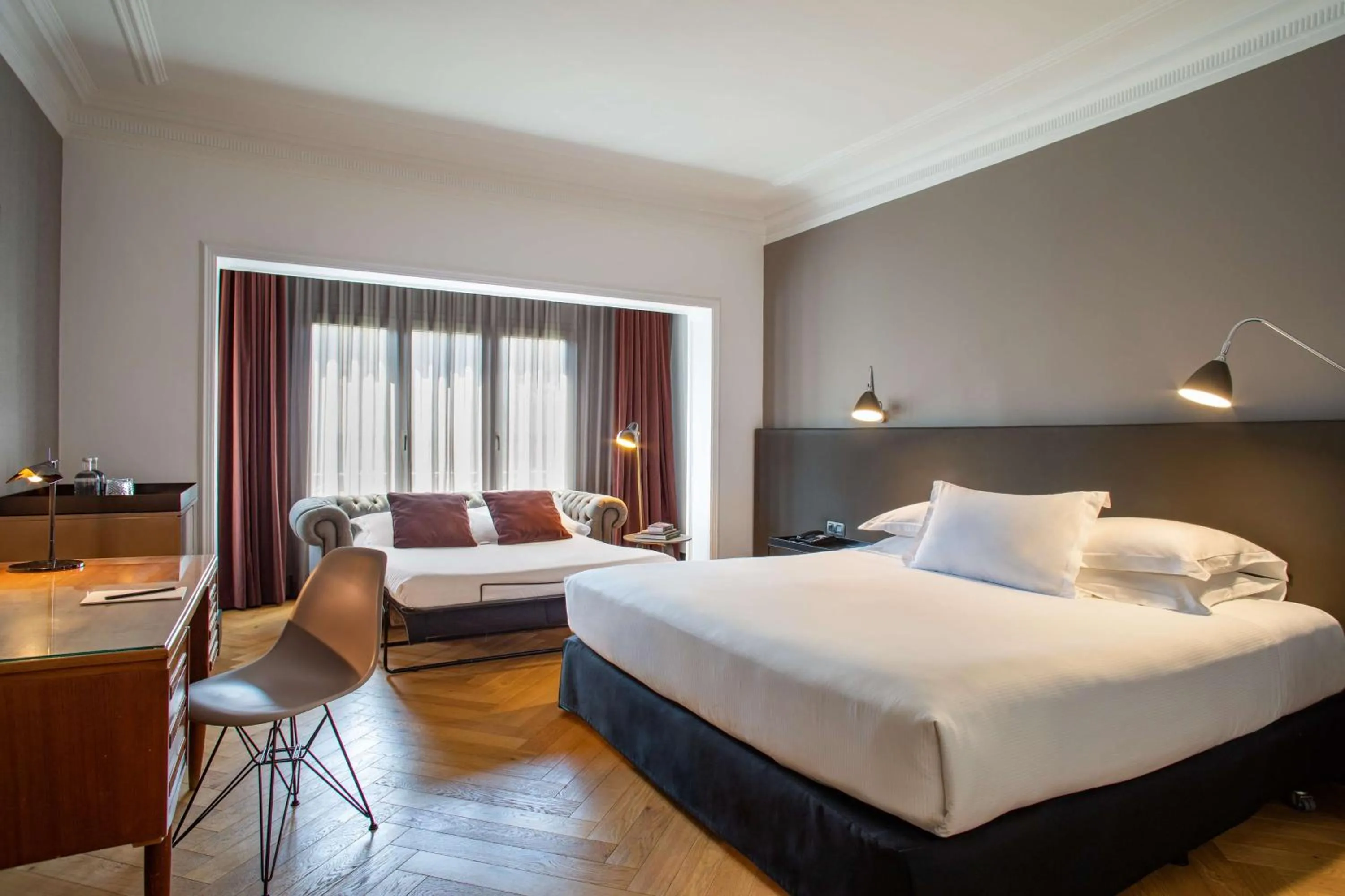 Bedroom, Bed in Alexandra Barcelona Hotel, Curio Collection by Hilton