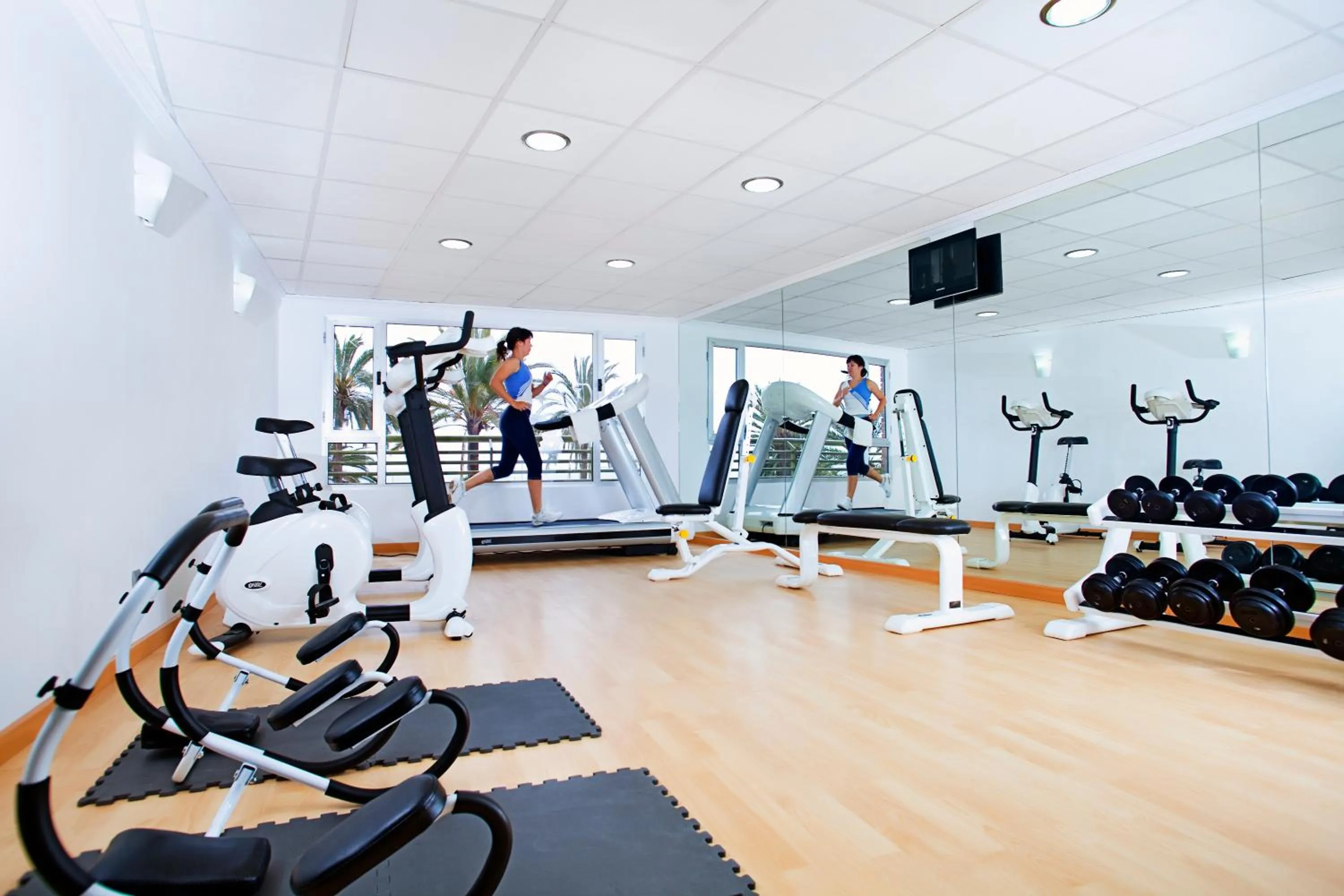 Fitness centre/facilities in Hotel Albahia Alicante