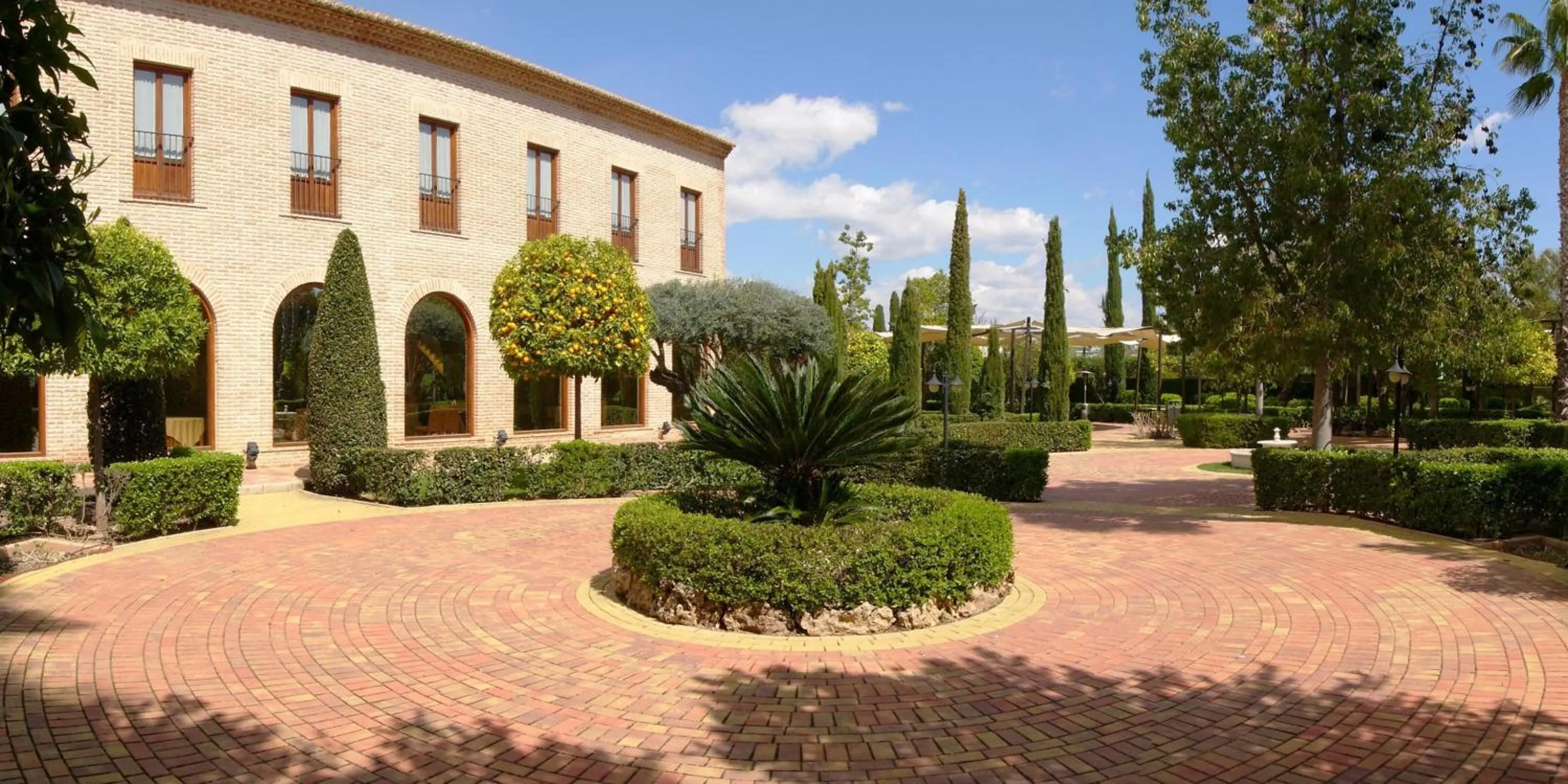 Garden in Ad Hoc Parque