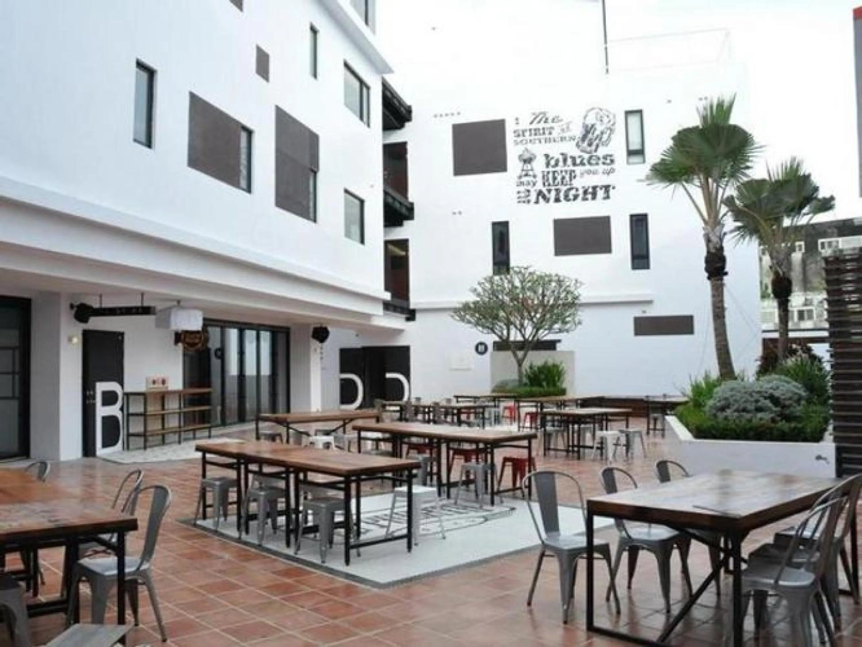 Property building in El Puerto Hotel