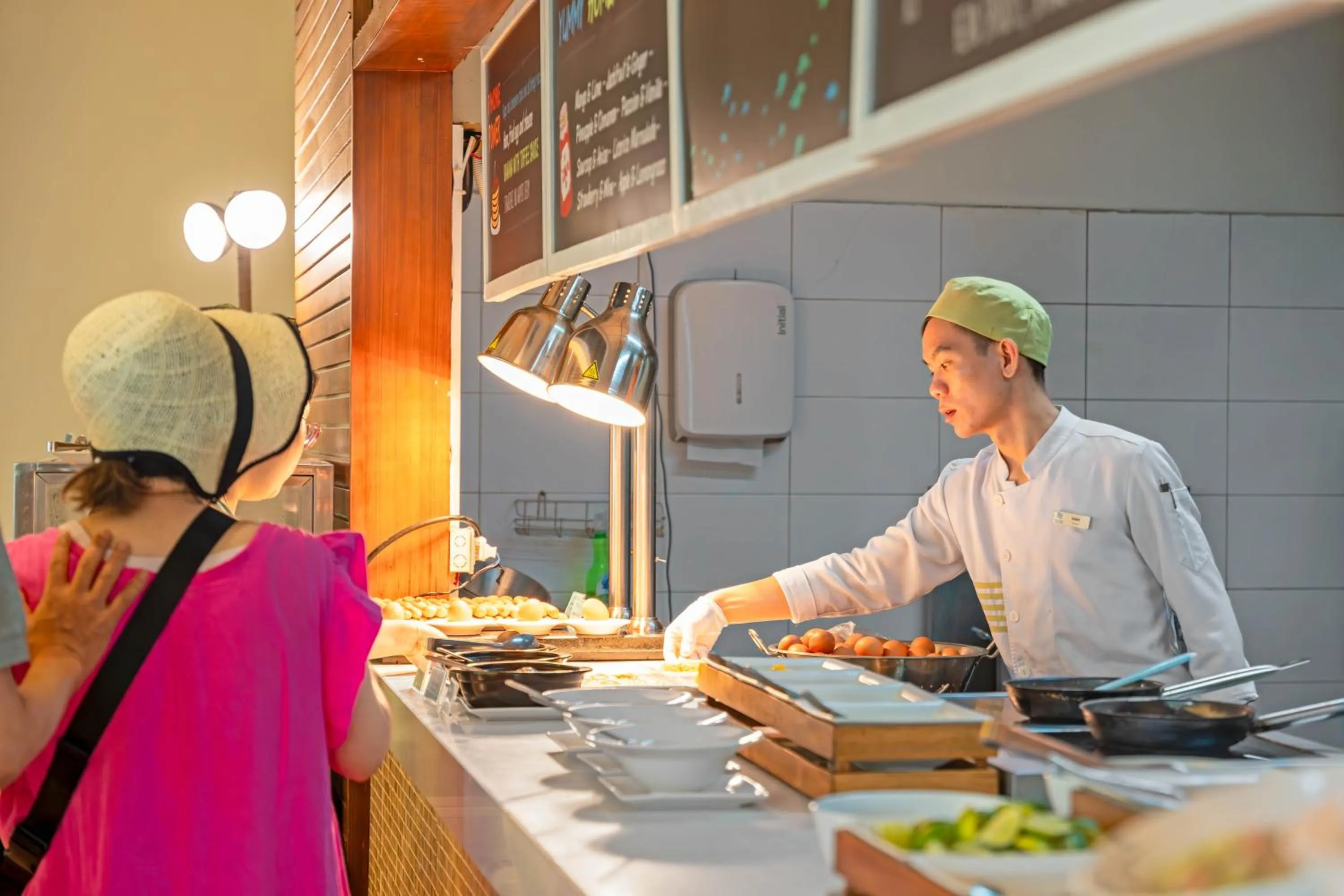 Food and drinks in A La Carte Da Nang Beach