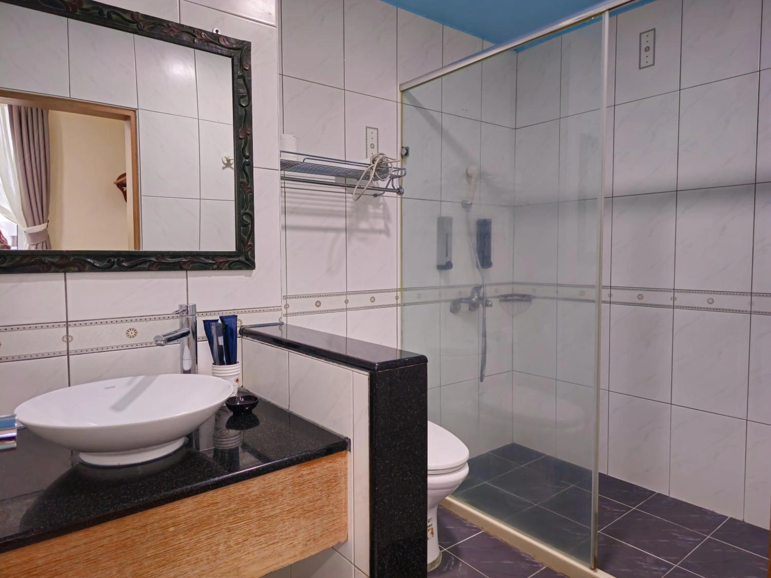 Shower in Kenting Garden Homestay
