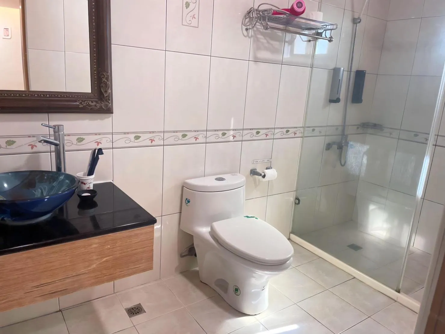 Shower in Kenting Garden Homestay