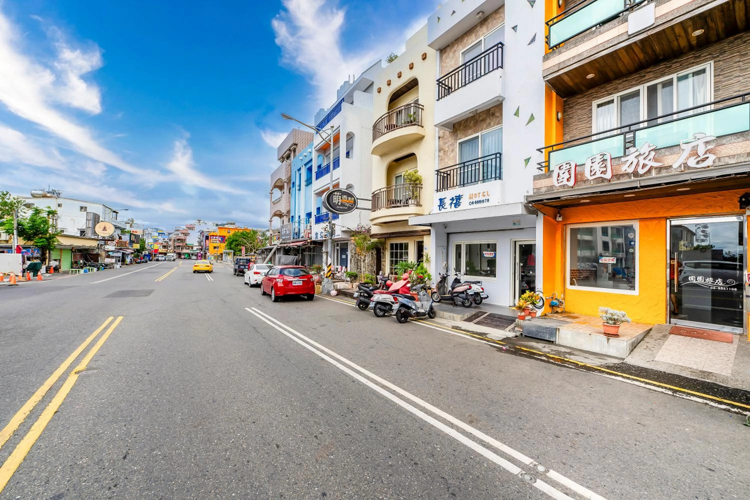 Street view in Wei Yuan Hotel