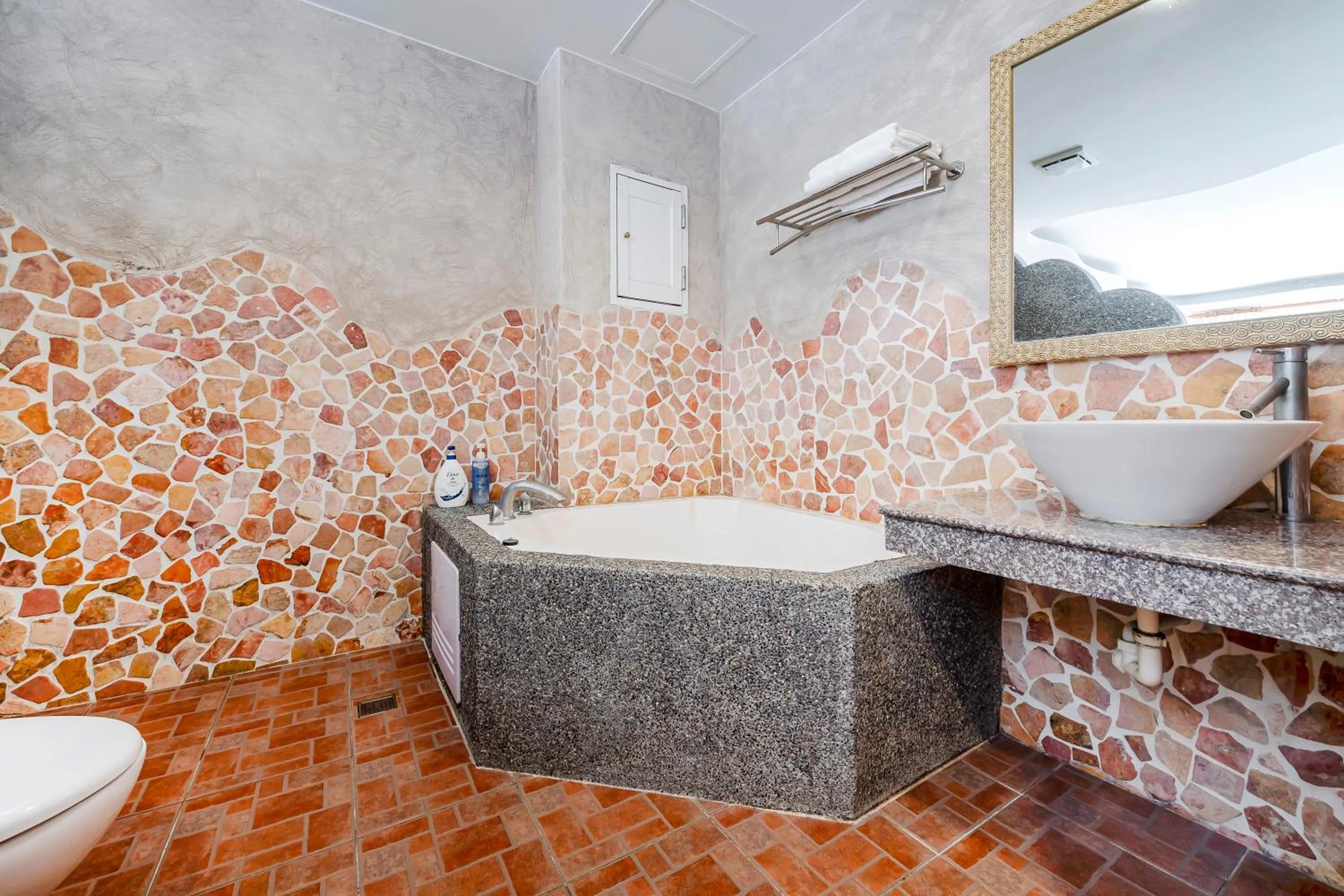 Bath in Wei Yuan Hotel